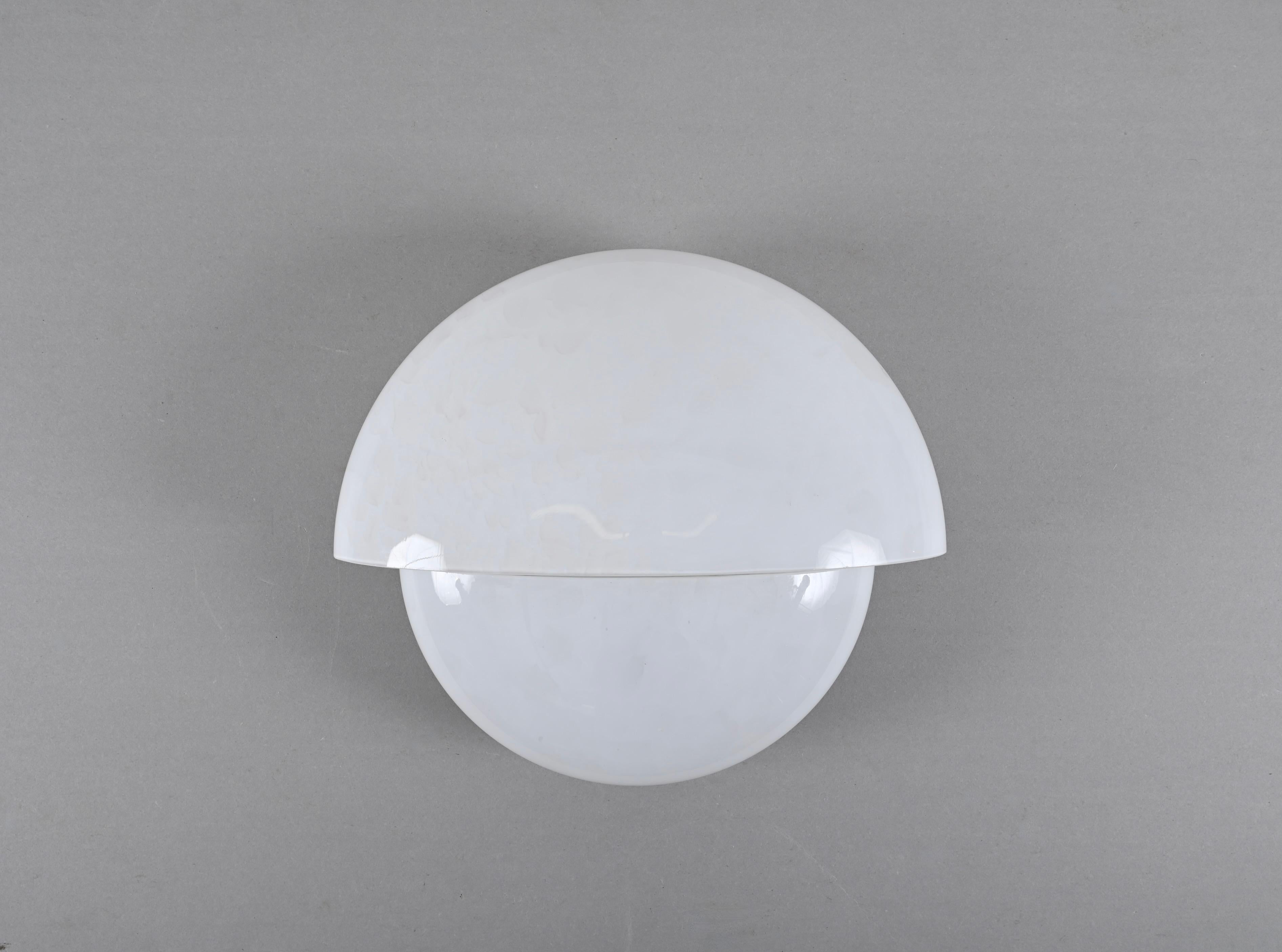 Italian White Opaline Glass Sconce by Zonca, Italy, 1960s For Sale 7