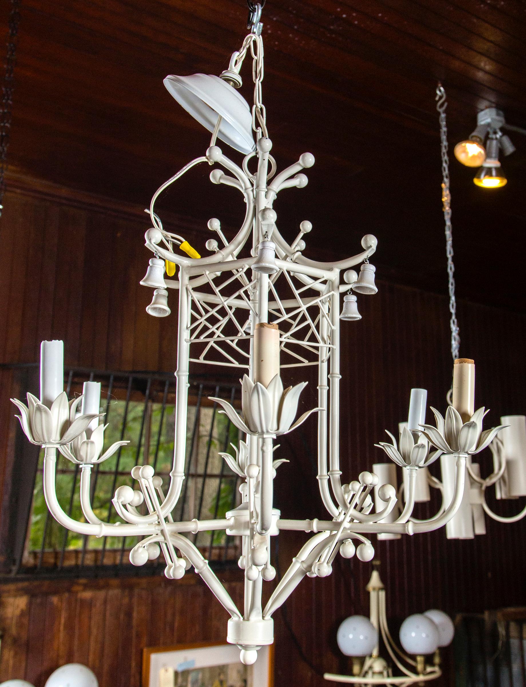Italian White Painted Metal Chinoiserie Chandelier with Bells In Good Condition For Sale In Stamford, CT