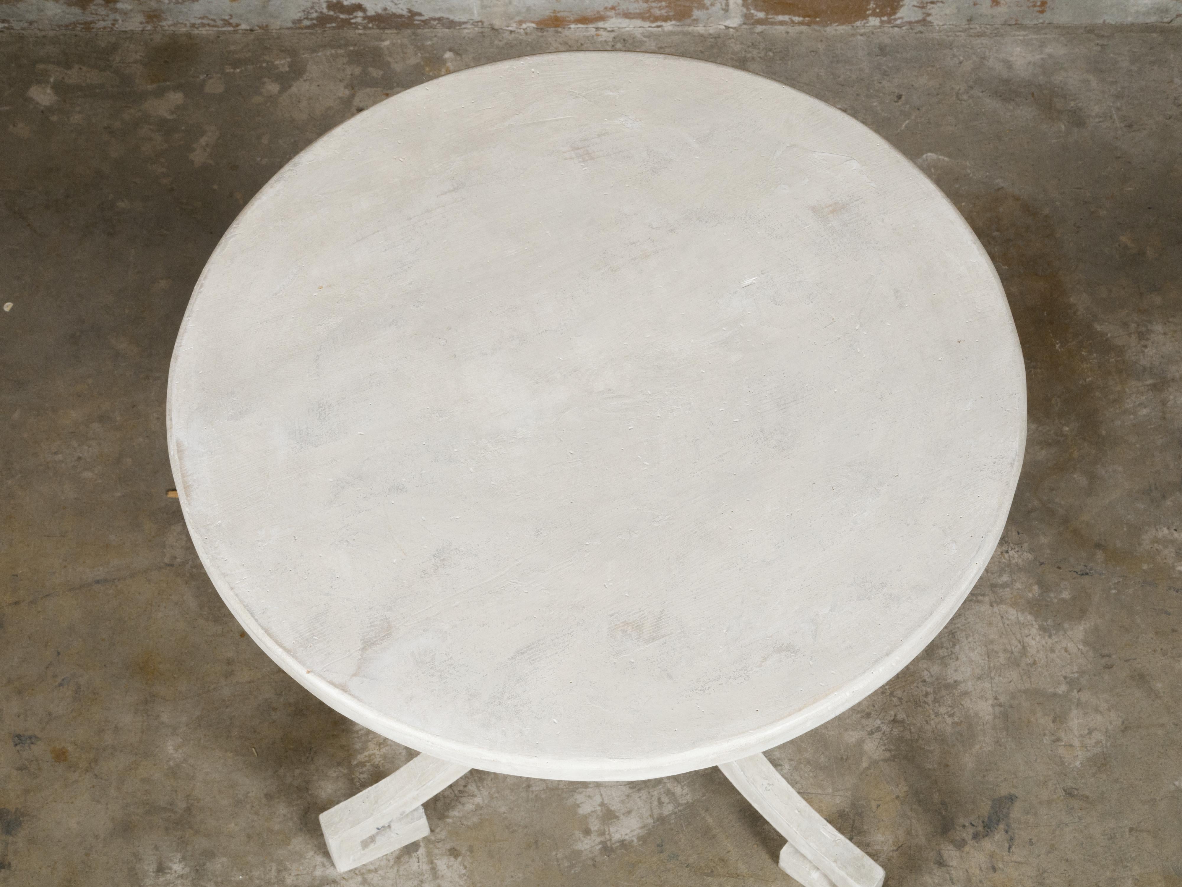 Italian White Painted Round Top Side Table with Tripod Scrolling Legs, Vintage For Sale 5