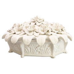 Italian White Porcelain Creamware Roses Lidded Centerpiece Bowl Tureen c. 1950