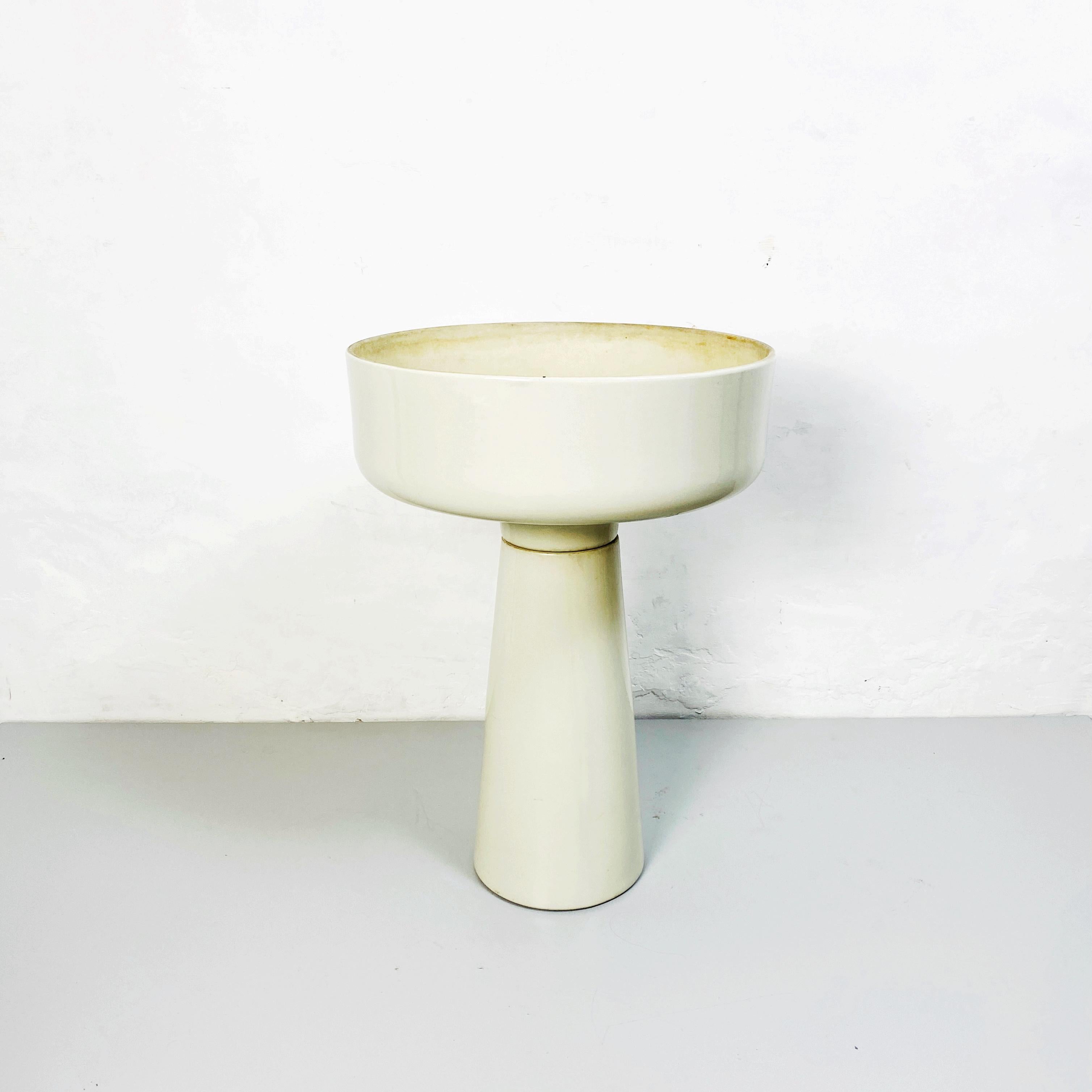 Mid-Century Modern Italian White Porcelain Floor Planter by Angelo Mangiarotti for Brambilla, 1965s For Sale