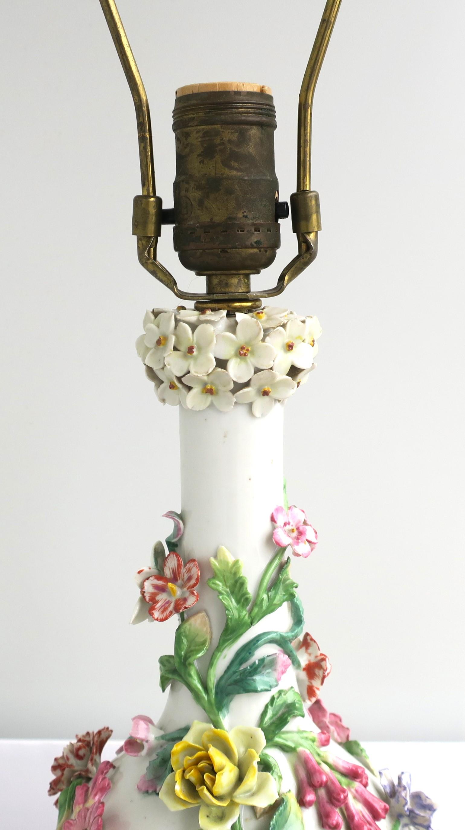 Italian White Porcelain Lamp with Colorful Flowers, Leaves & Vines Capo di Monte For Sale 5
