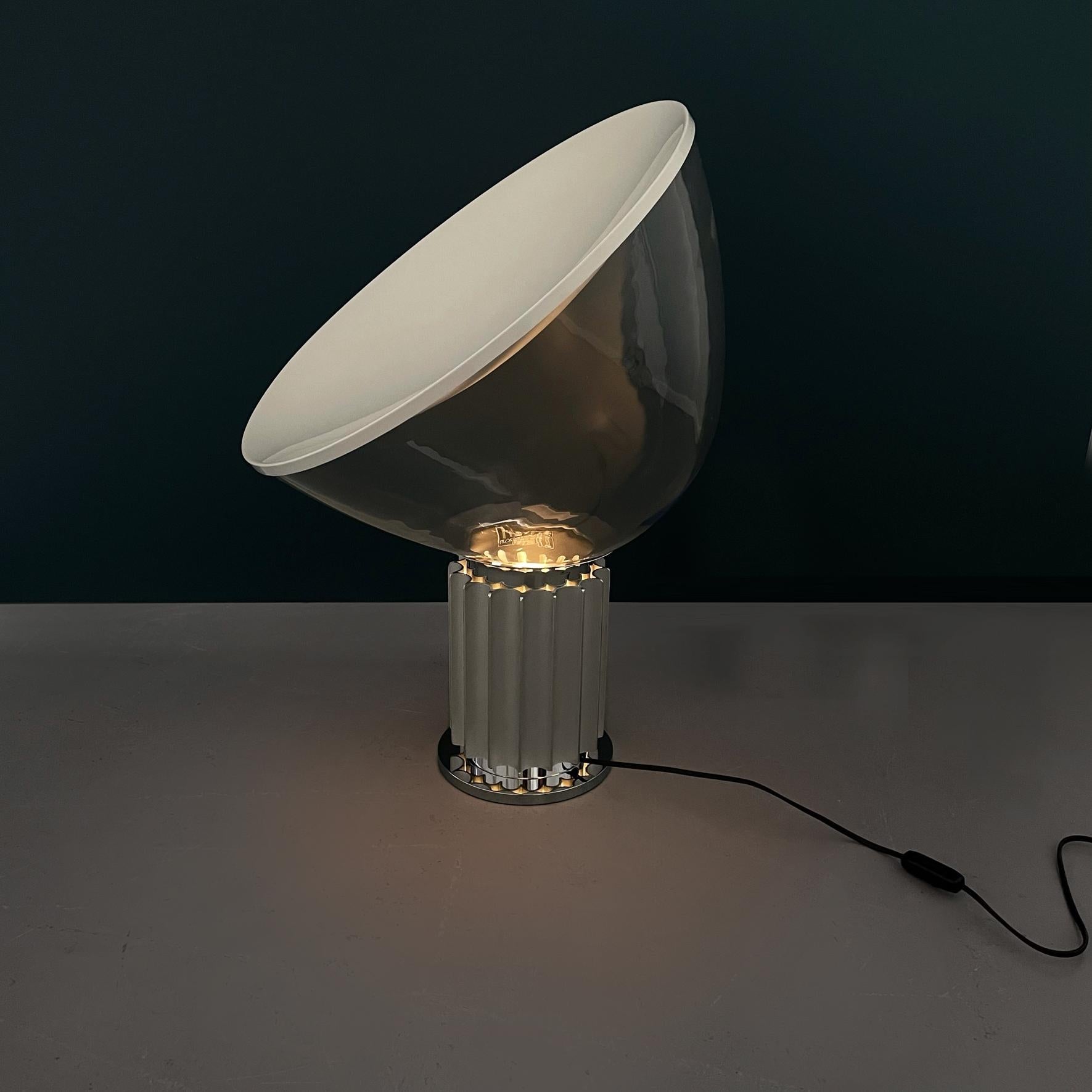 Mid-Century Modern Italian White Taccia Lamp by Achille and Pier Giacomo Castiglioni for Flos, 1962