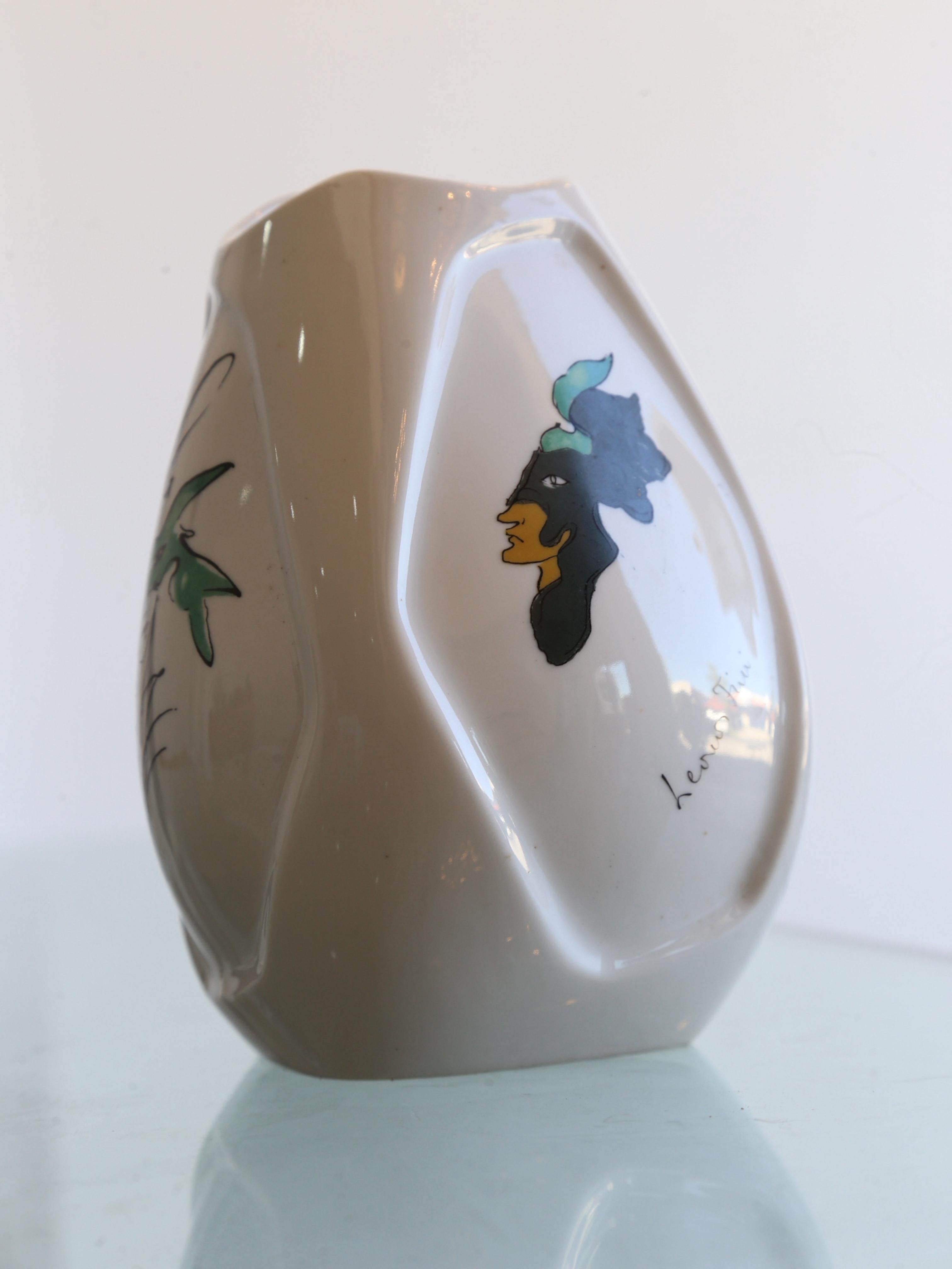 Italian White Vase with Three Different Faces by Verbano, Italy, 1960s In Good Condition For Sale In Byron Bay, NSW