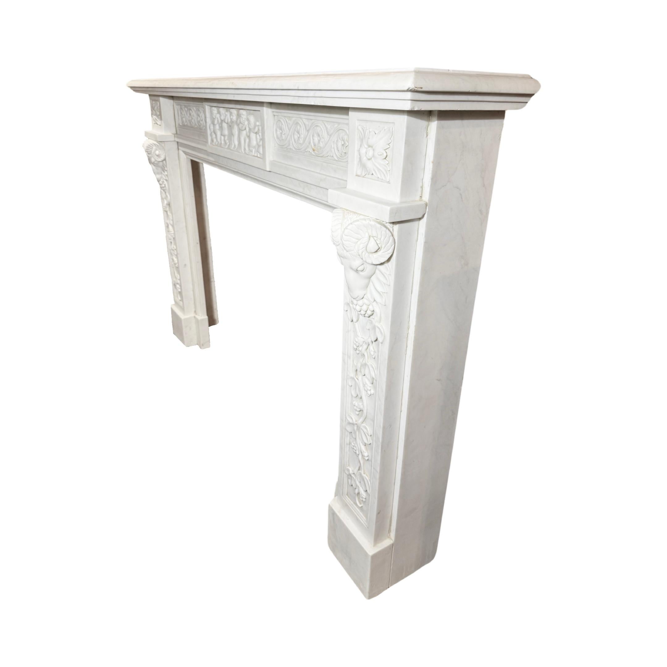 18th Century and Earlier Italian White Veined Carrara Marble Mantel For Sale