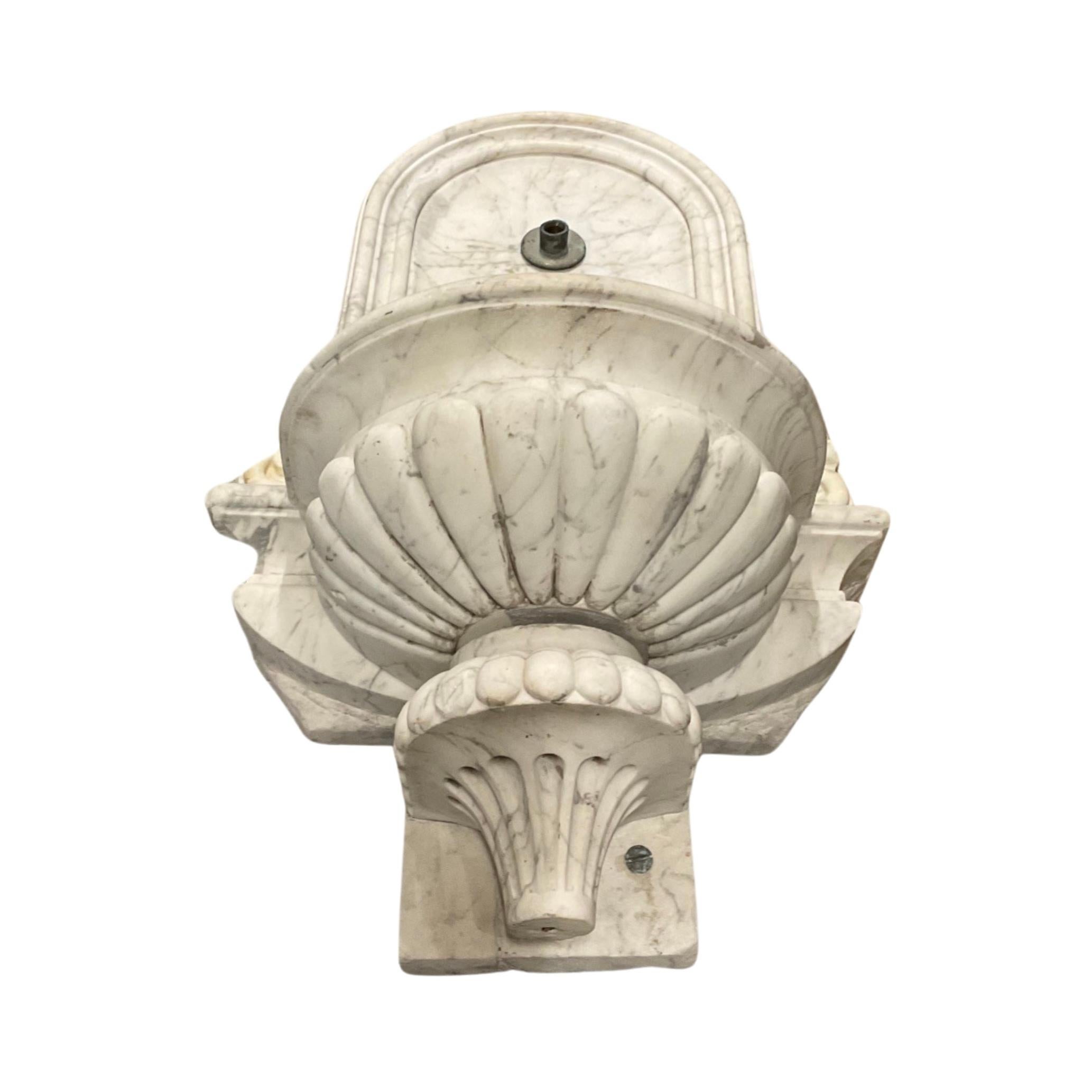 Italian White Veined Carrara Marble Wall Fountain In Good Condition For Sale In Dallas, TX