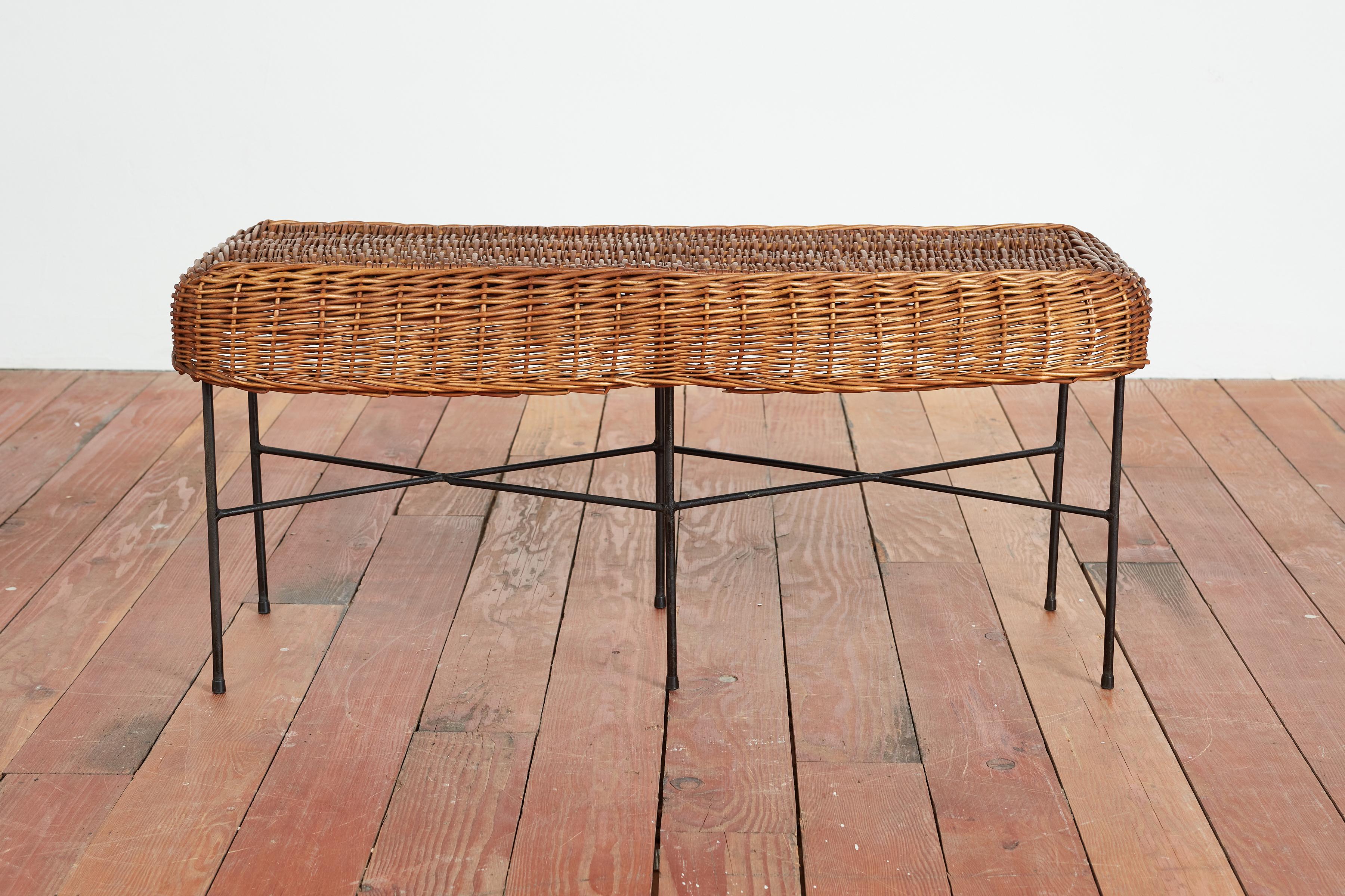 Italian Wicker and Iron Bench In Good Condition For Sale In Beverly Hills, CA