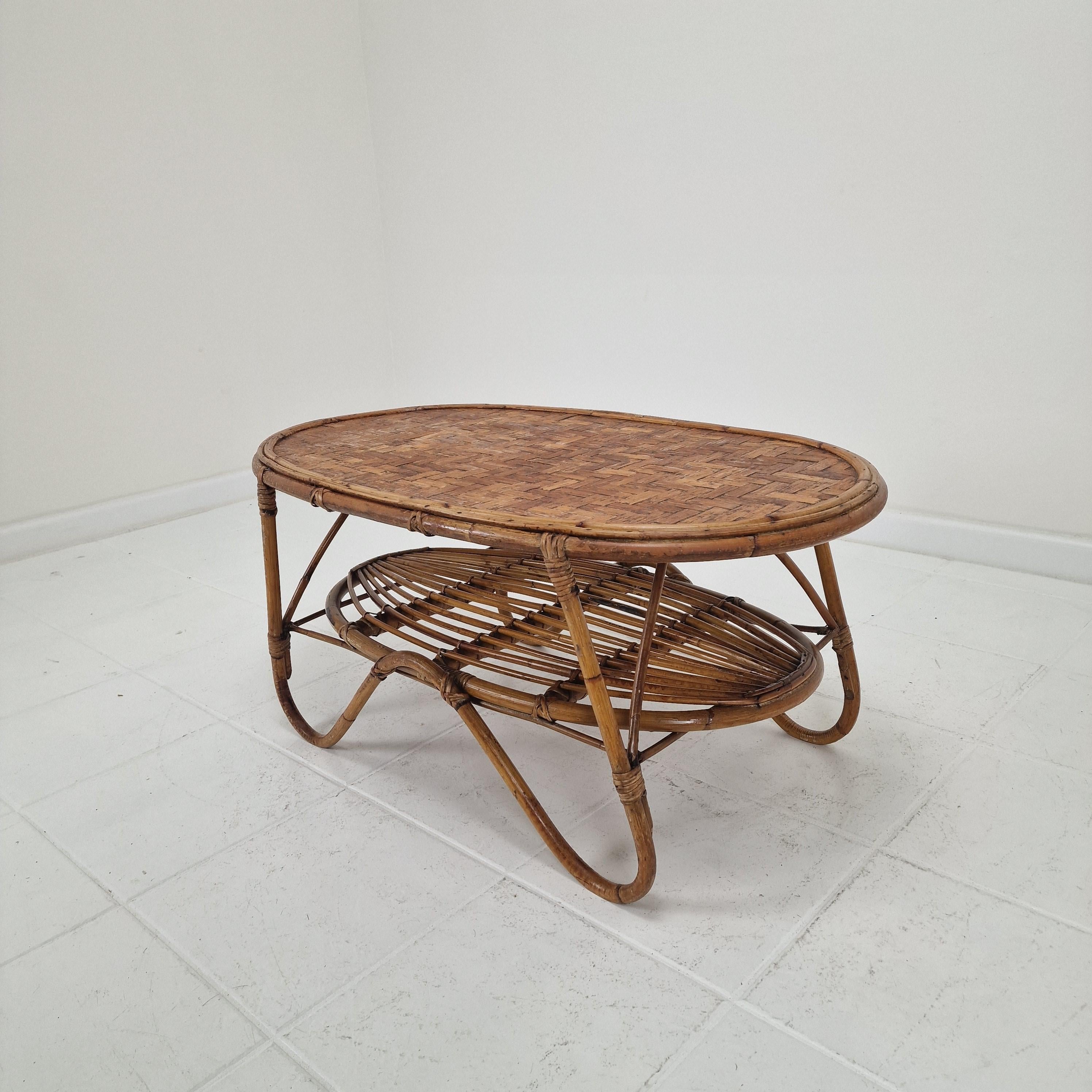 Italian Wicker and Rattan Coffee Table, 1960s In Good Condition For Sale In Oud Beijerland, NL