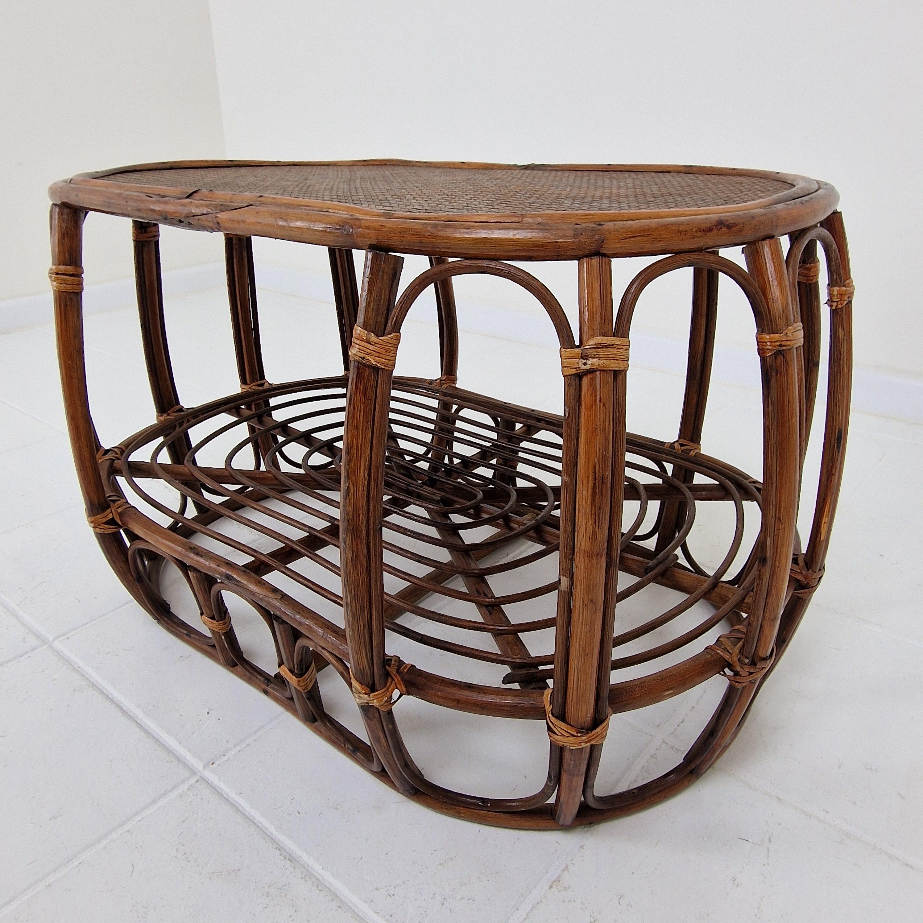 Italian Wicker and Rattan Coffee Table, 1970s For Sale 4