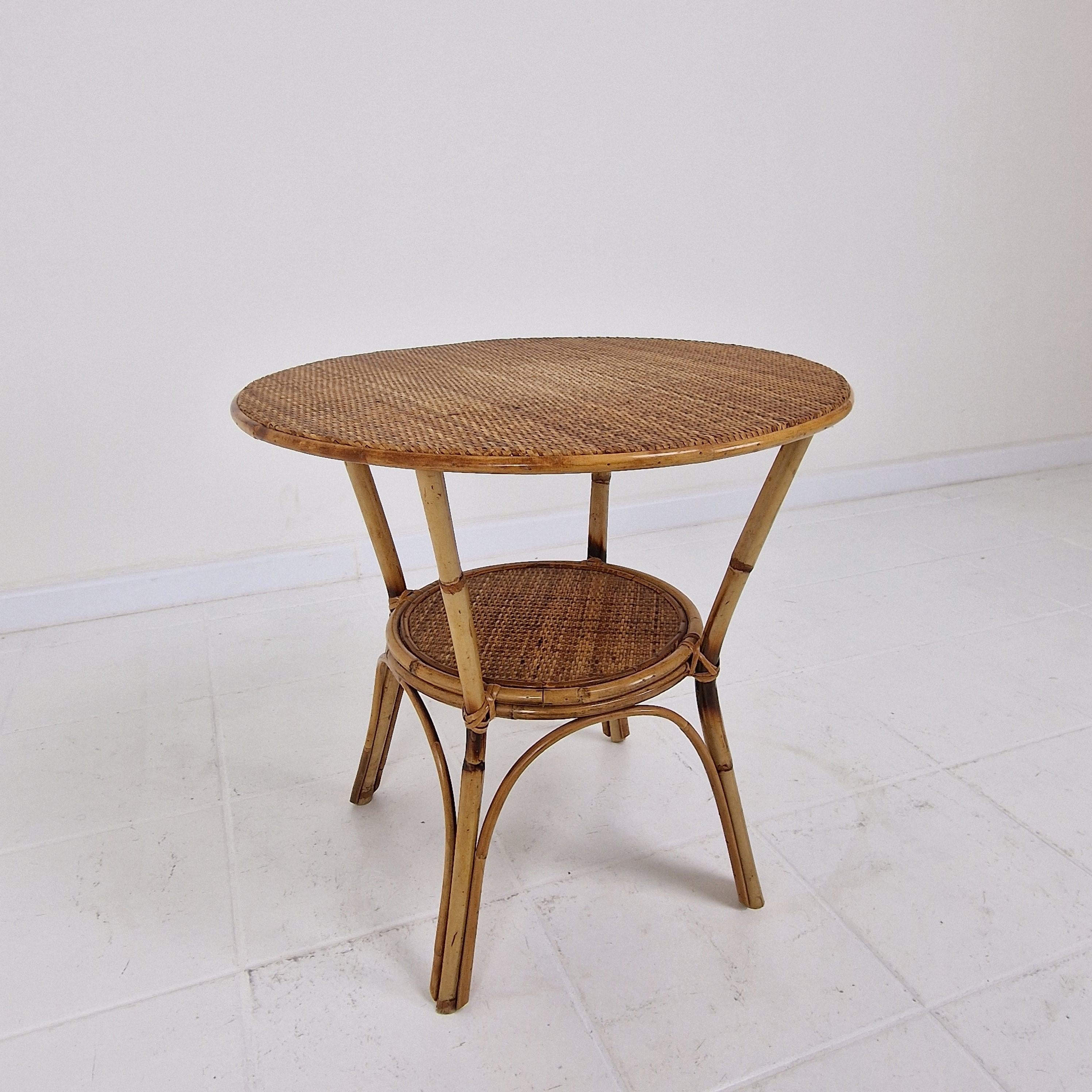 Hand-Crafted Italian Wicker and Rattan Coffee Table, 1970s For Sale
