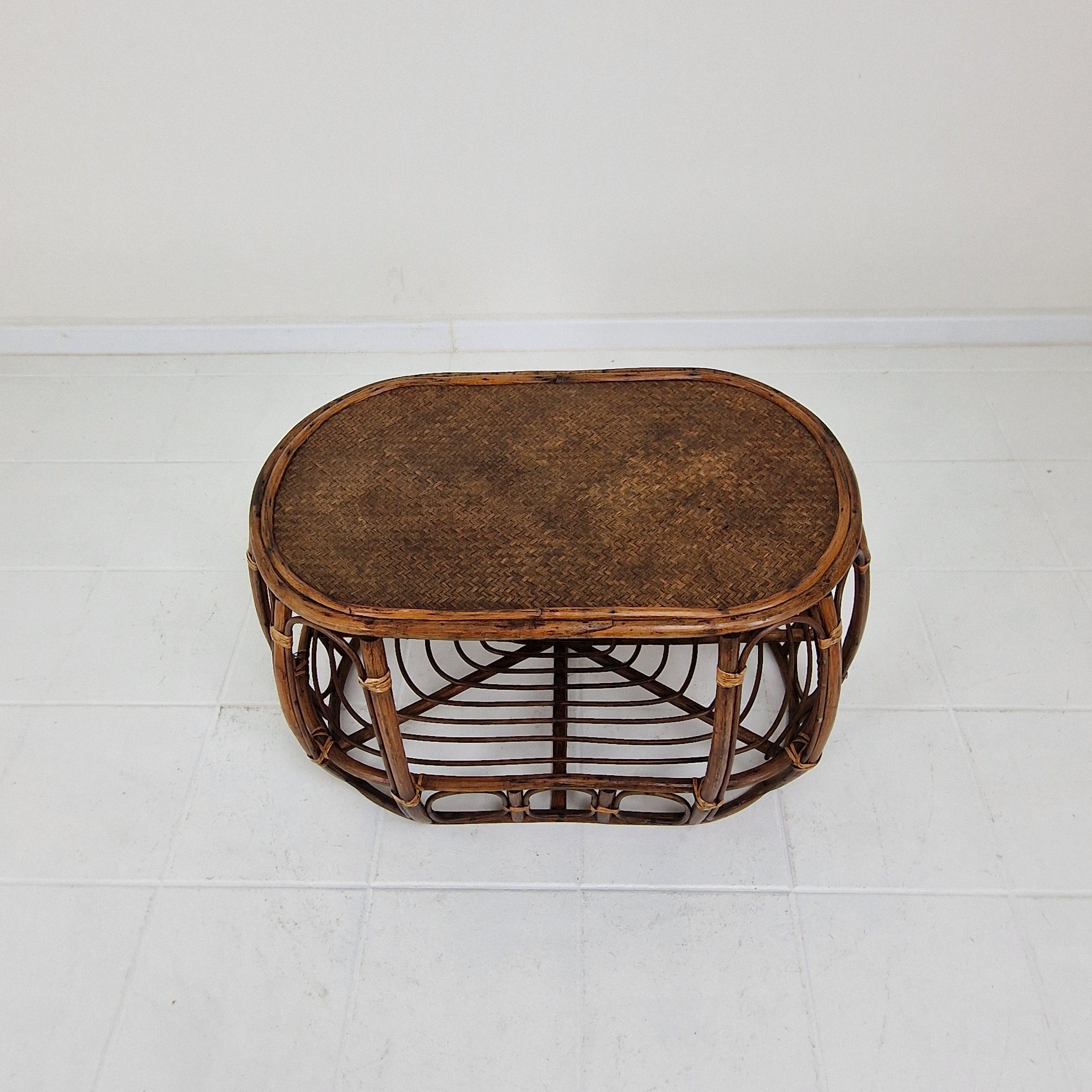 Late 20th Century Italian Wicker and Rattan Coffee Table, 1970s For Sale