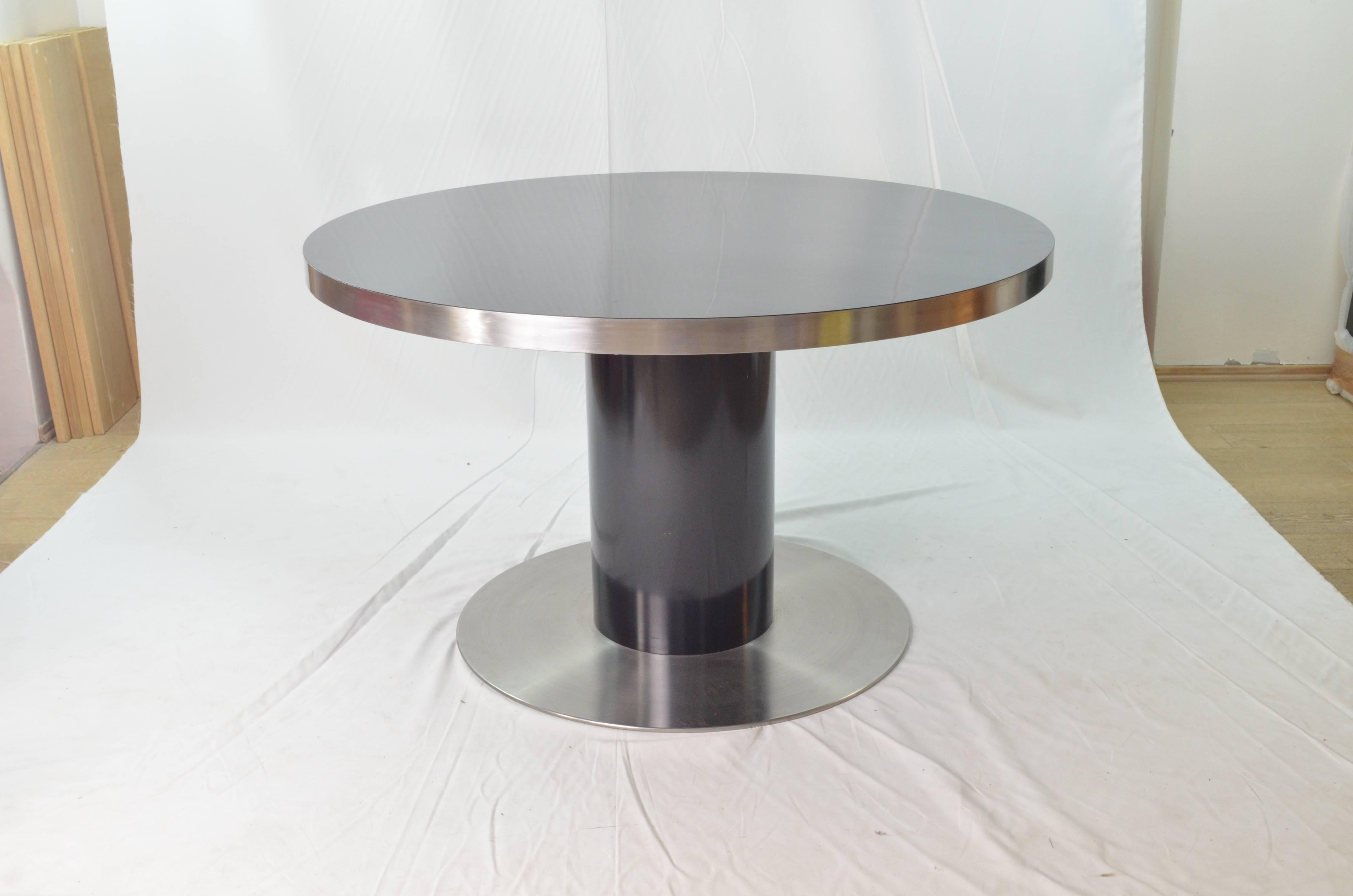 Italian Willy Rizzo Rounded Black Lacquered Steel Table, 1970s  4