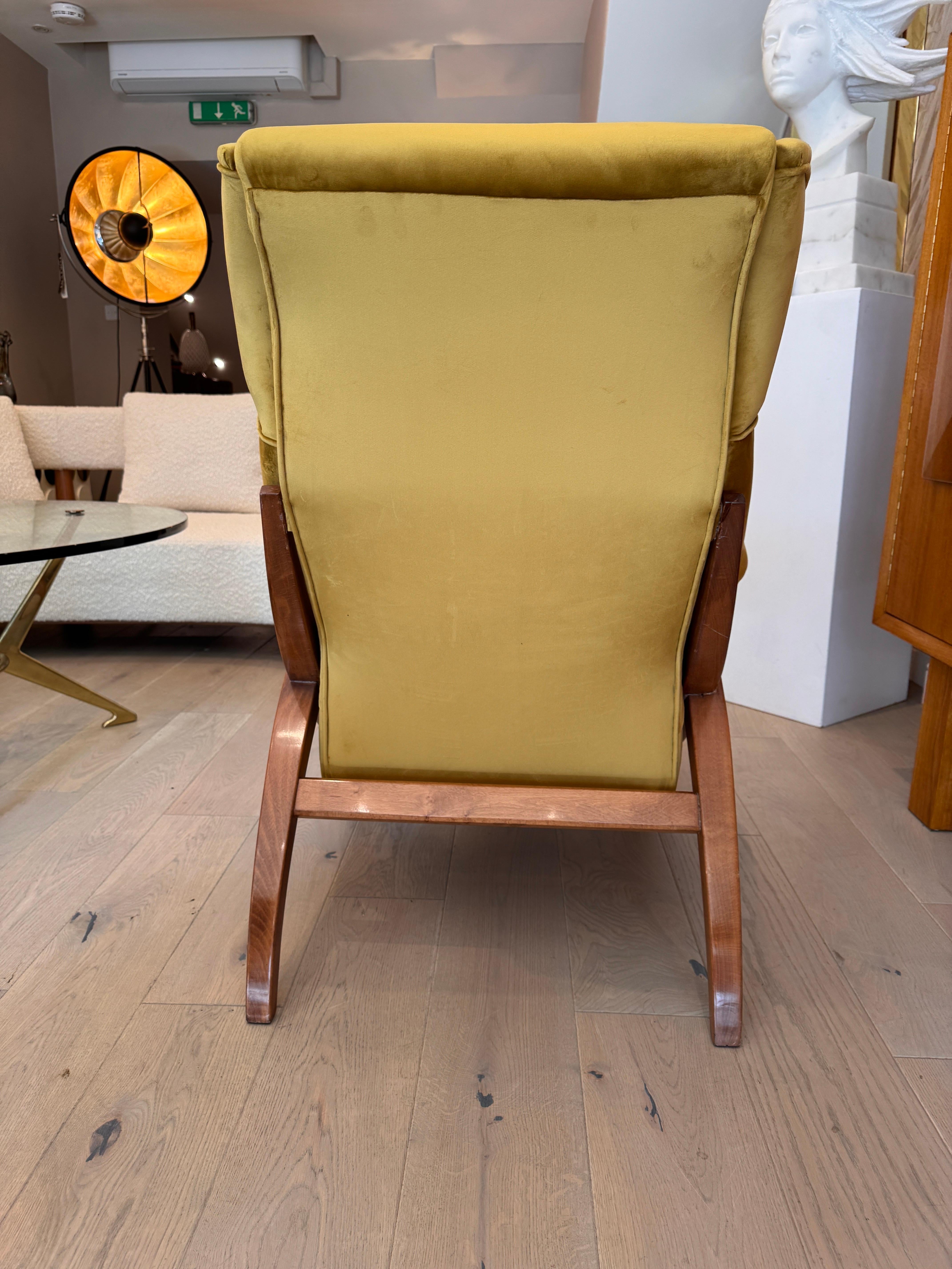 Fait main Fauteuil italien à oreilles par Franco Albini en vente