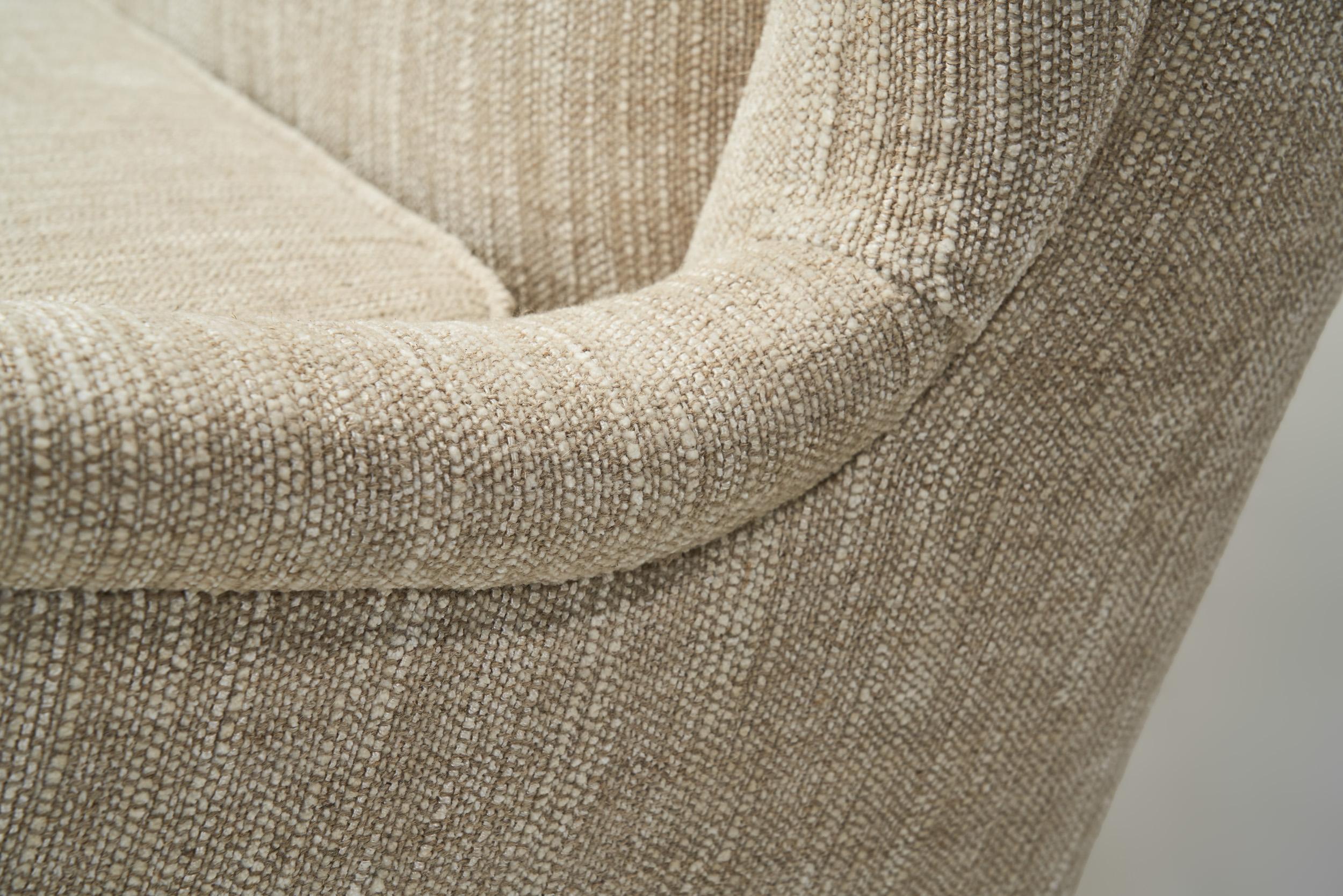 Italienisches Dreisitzer-Sofa mit Rückenlehne, Italien um 1950 im Angebot 5