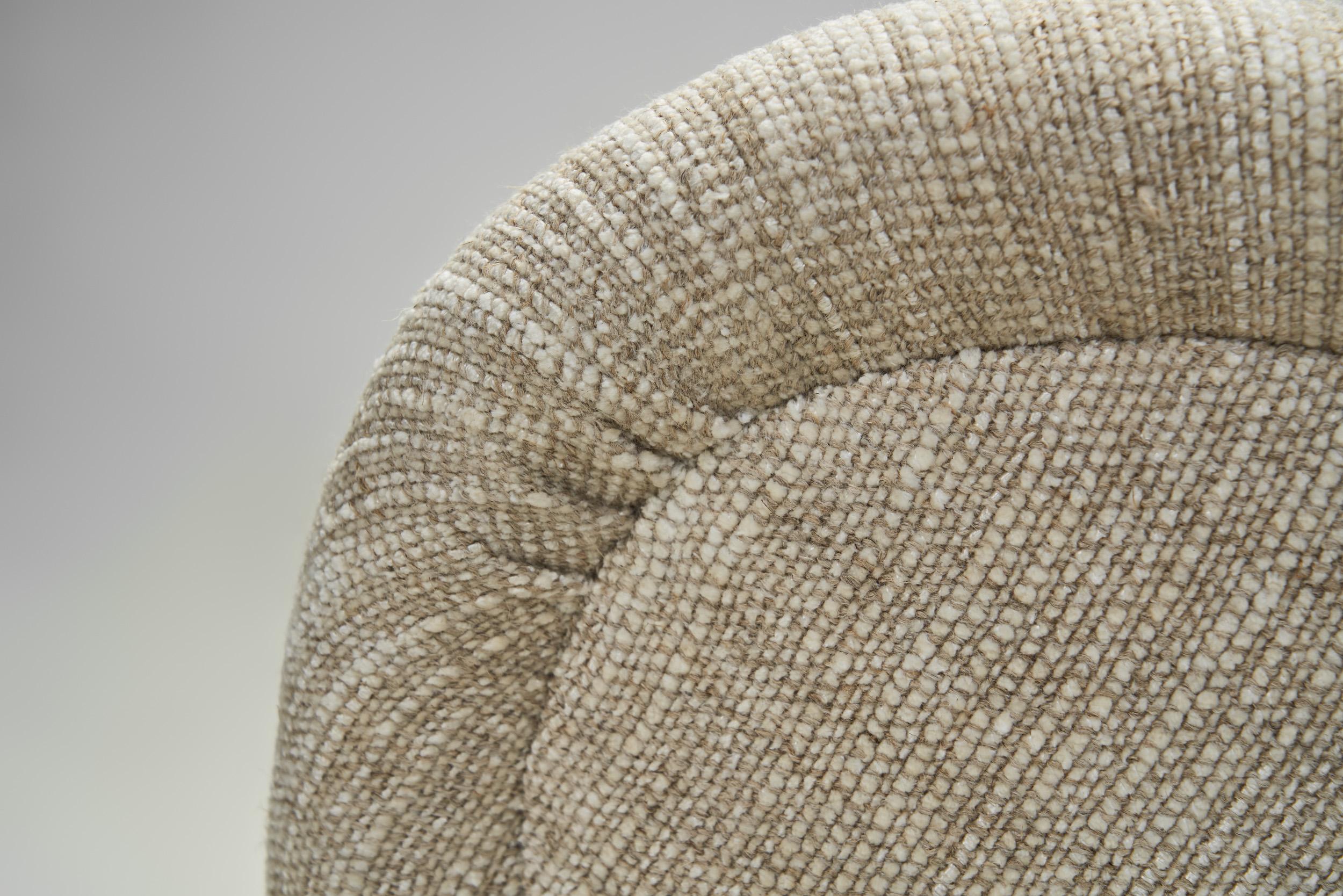 Italienisches Dreisitzer-Sofa mit Rückenlehne, Italien um 1950 im Angebot 8
