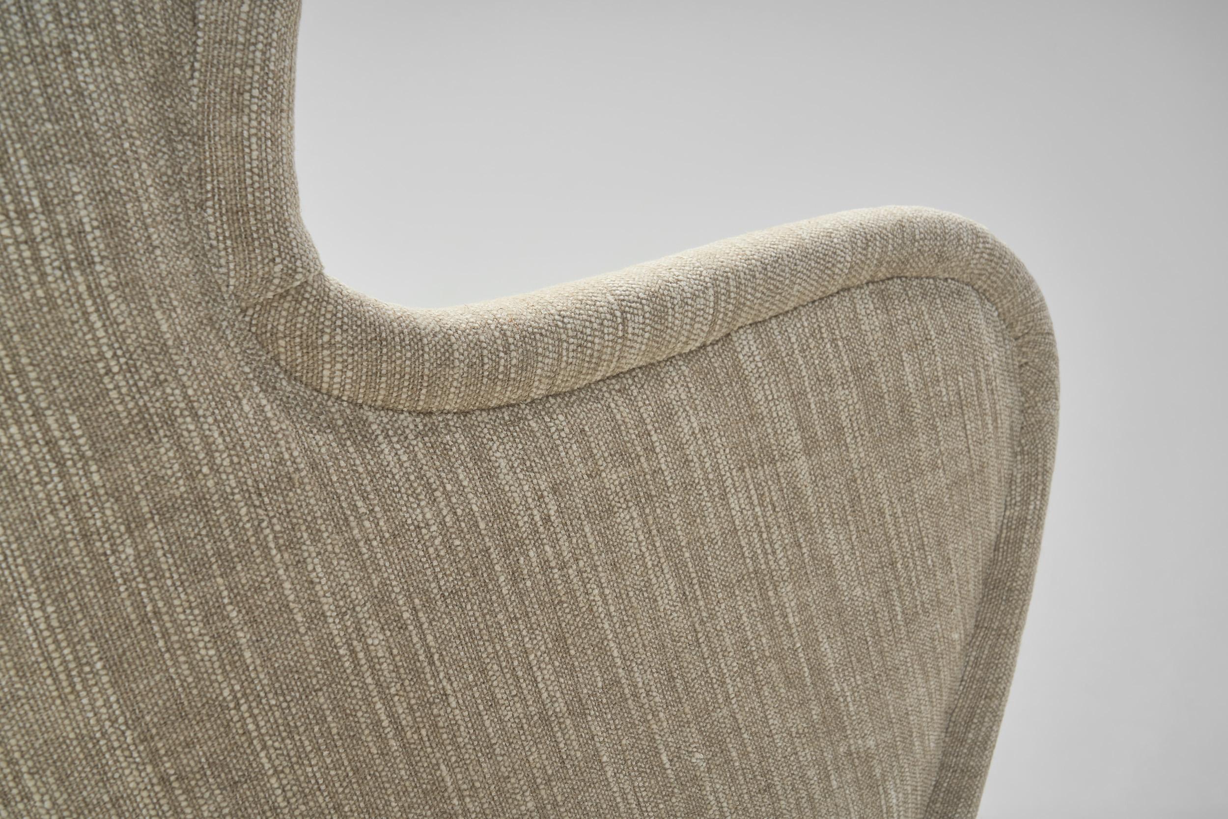 Italienisches Dreisitzer-Sofa mit Rückenlehne, Italien um 1950 im Angebot 9