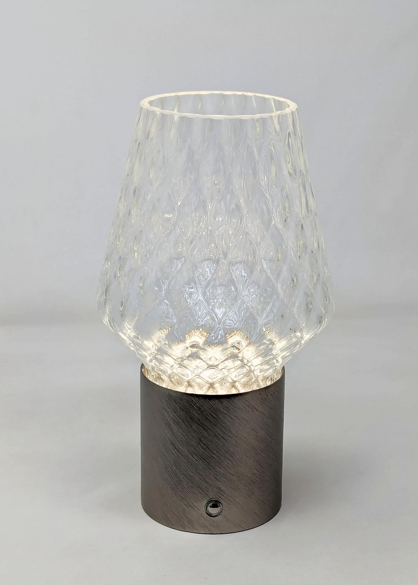 Brossé Mini-lampe de table portative en acier brossé et verre de cristal italien sans fil / Vase éclairé en vente