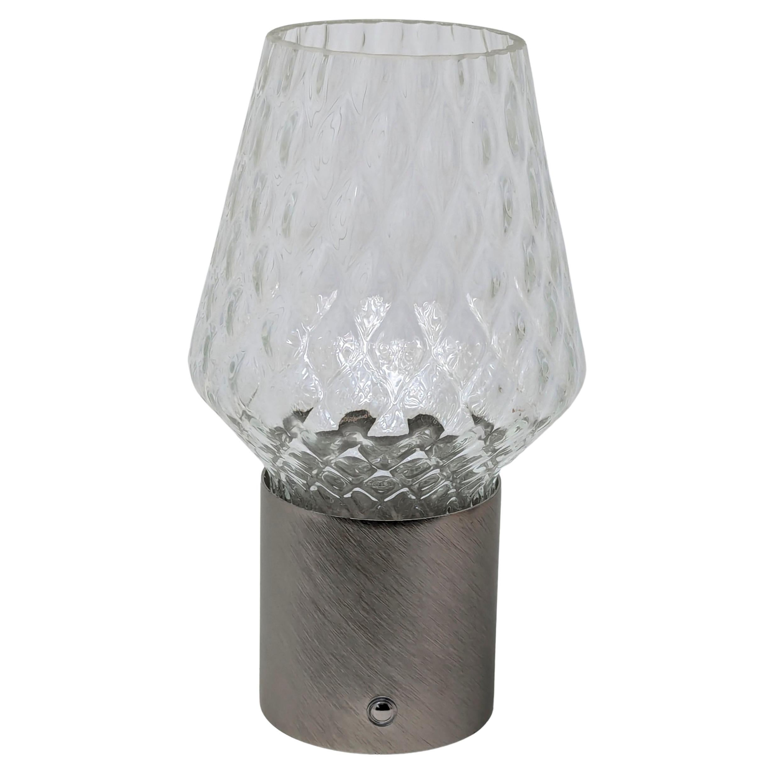 Italienische Wireless-Porzellan-Mini-Tischlampe aus gebürstetem Stahl und Kristallglas / beleuchtete Vase
