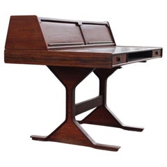 Italian Wod desk Mid-century Gianfranco Frattini for Bernini 1960s Model 530