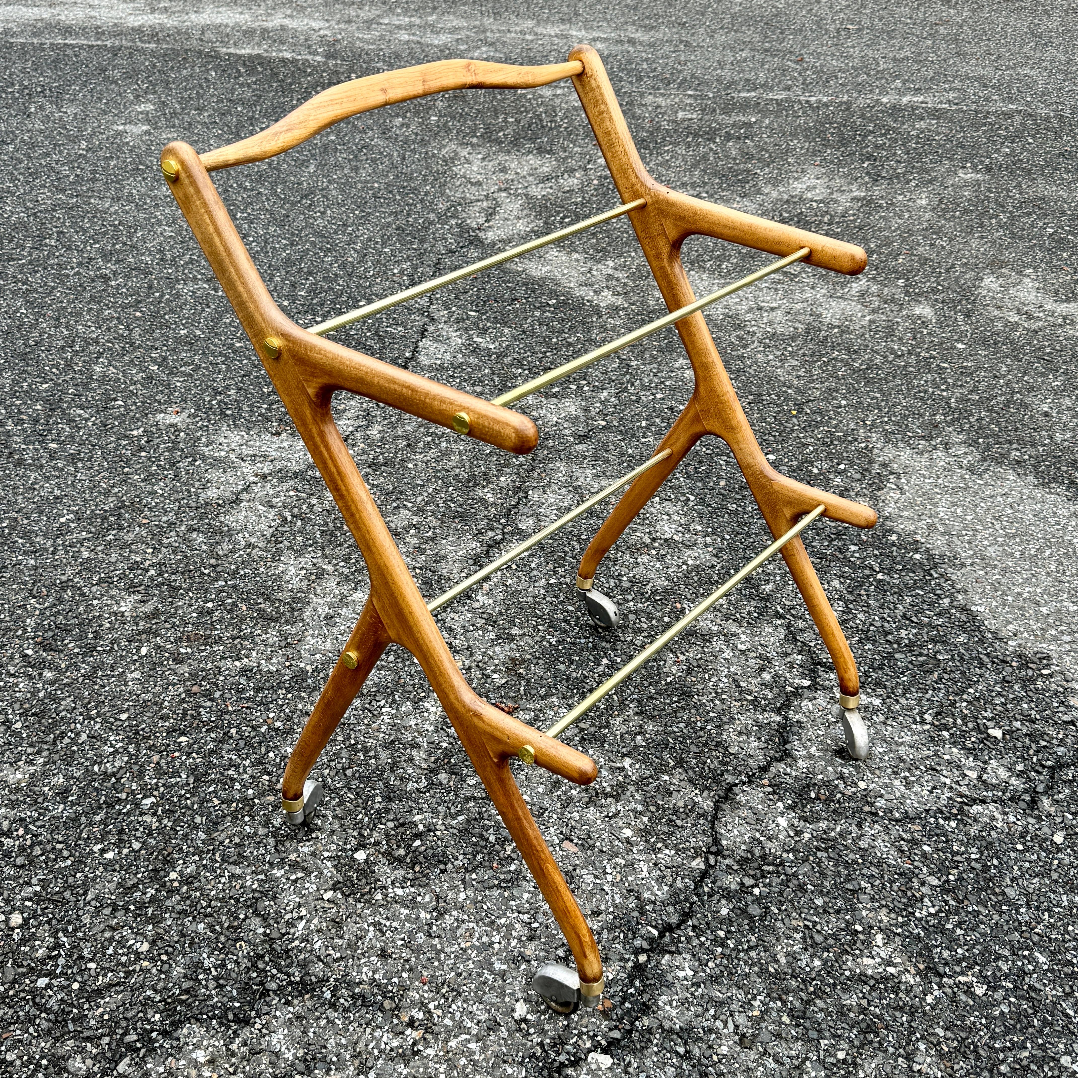 Italian Wood and Brass Bar Cart by Cesare Lacca, 1950's For Sale 13