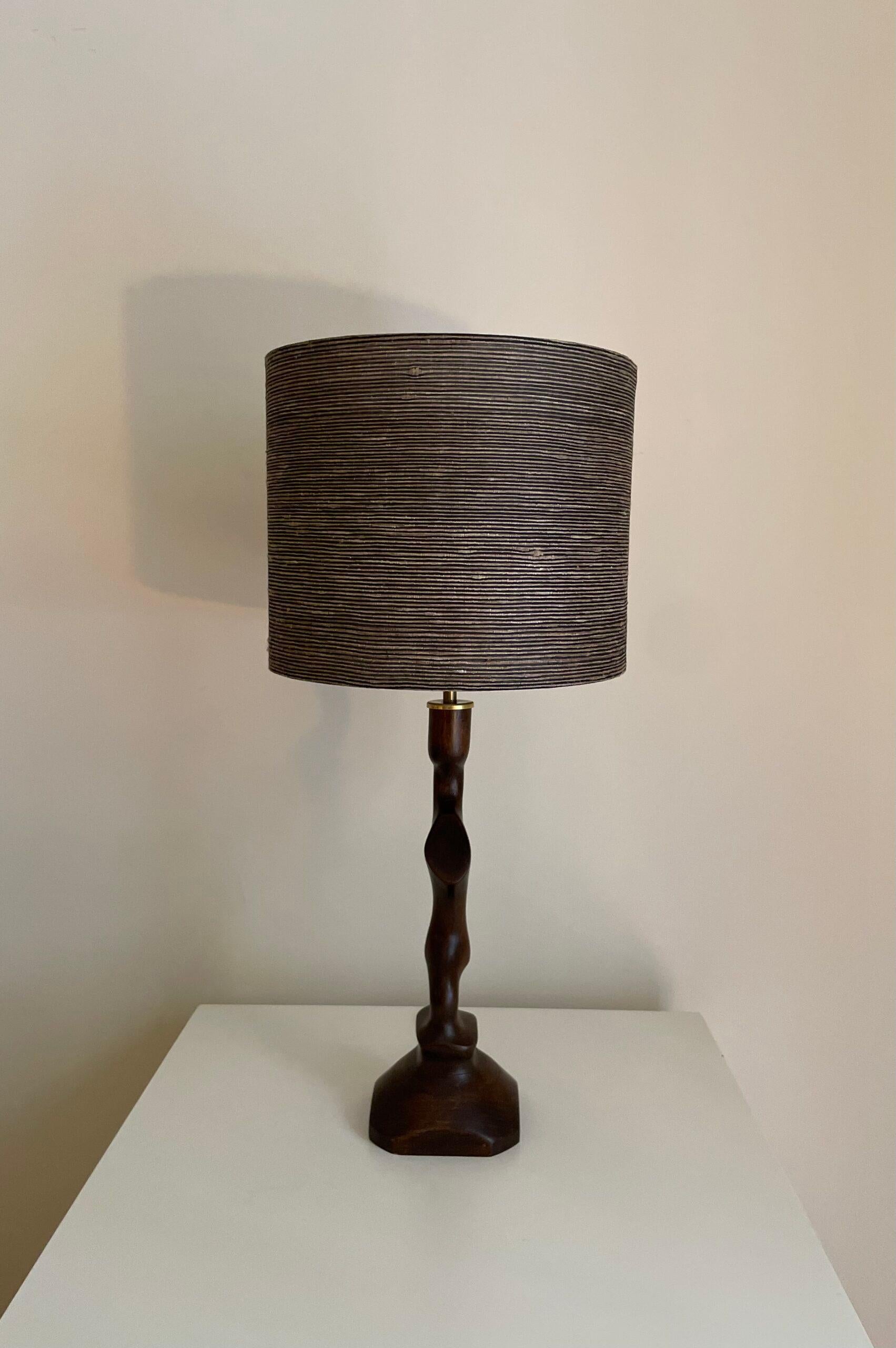Lámpara italiana de madera y seda Italiano en venta