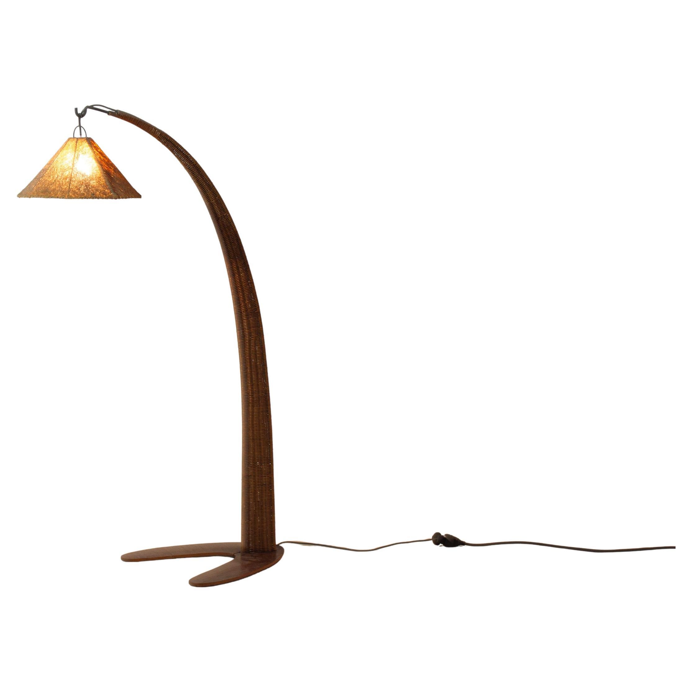 Italian wood arc floor lamp in rattan, 1970s