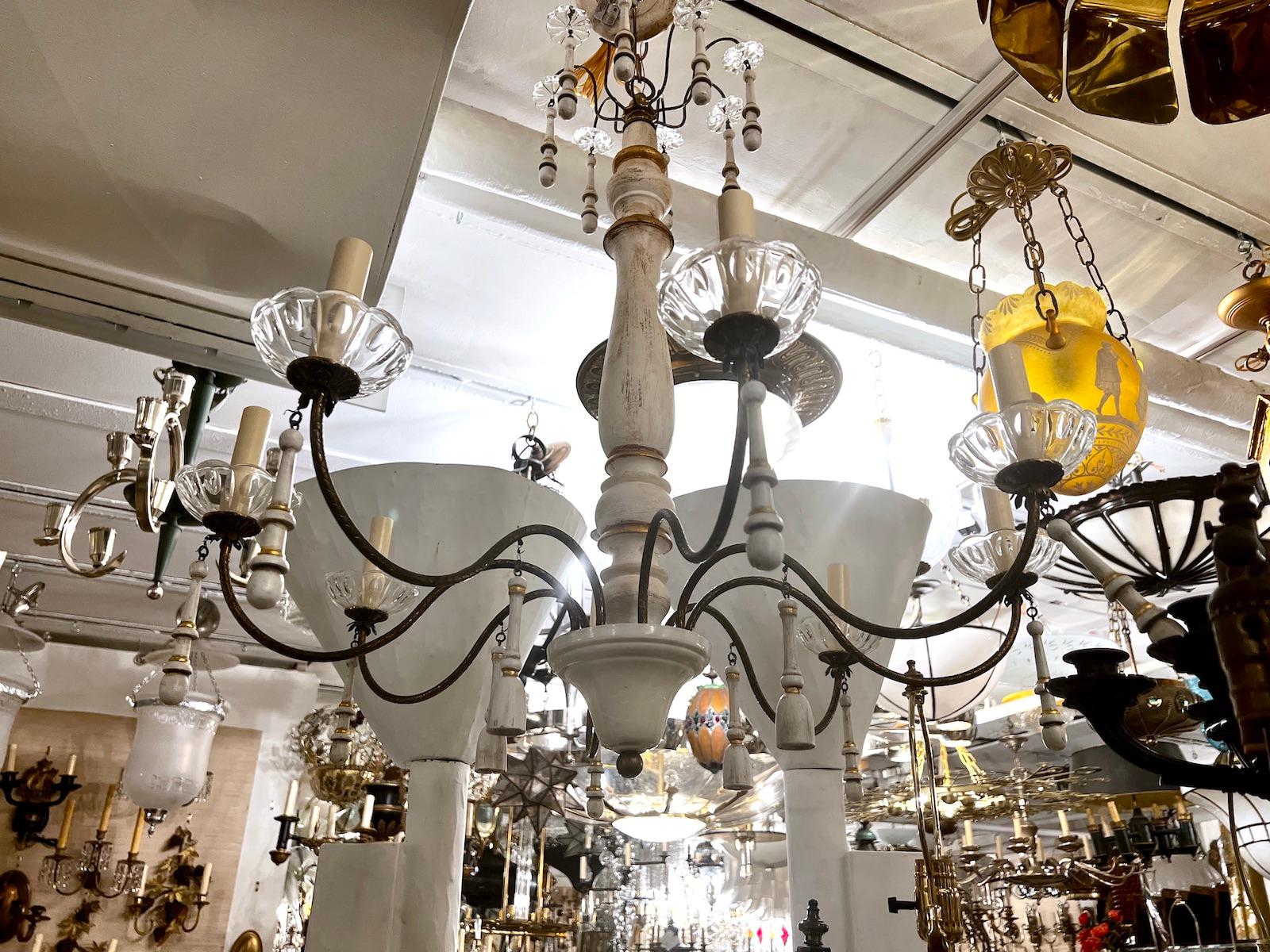 Italian Wood Chandelier In Good Condition For Sale In New York, NY