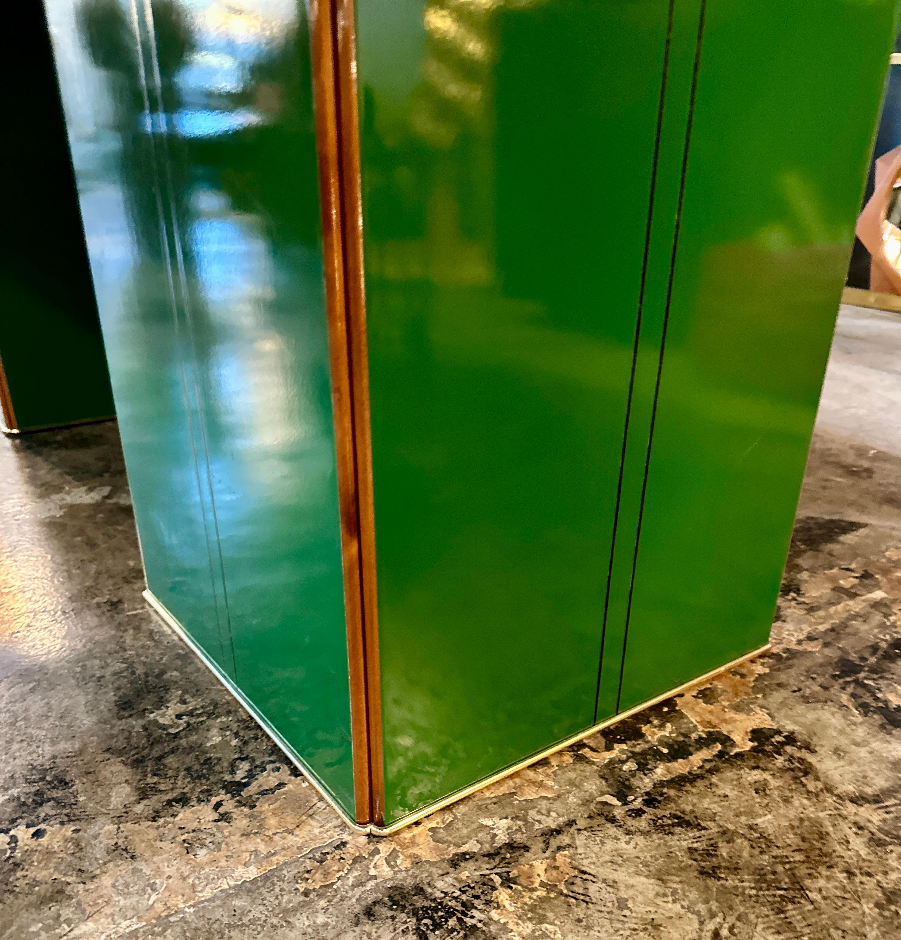 Italienischer Esstisch aus Holz von Afra & Tobia Scarpa im Zustand „Gut“ in Los Angeles, CA