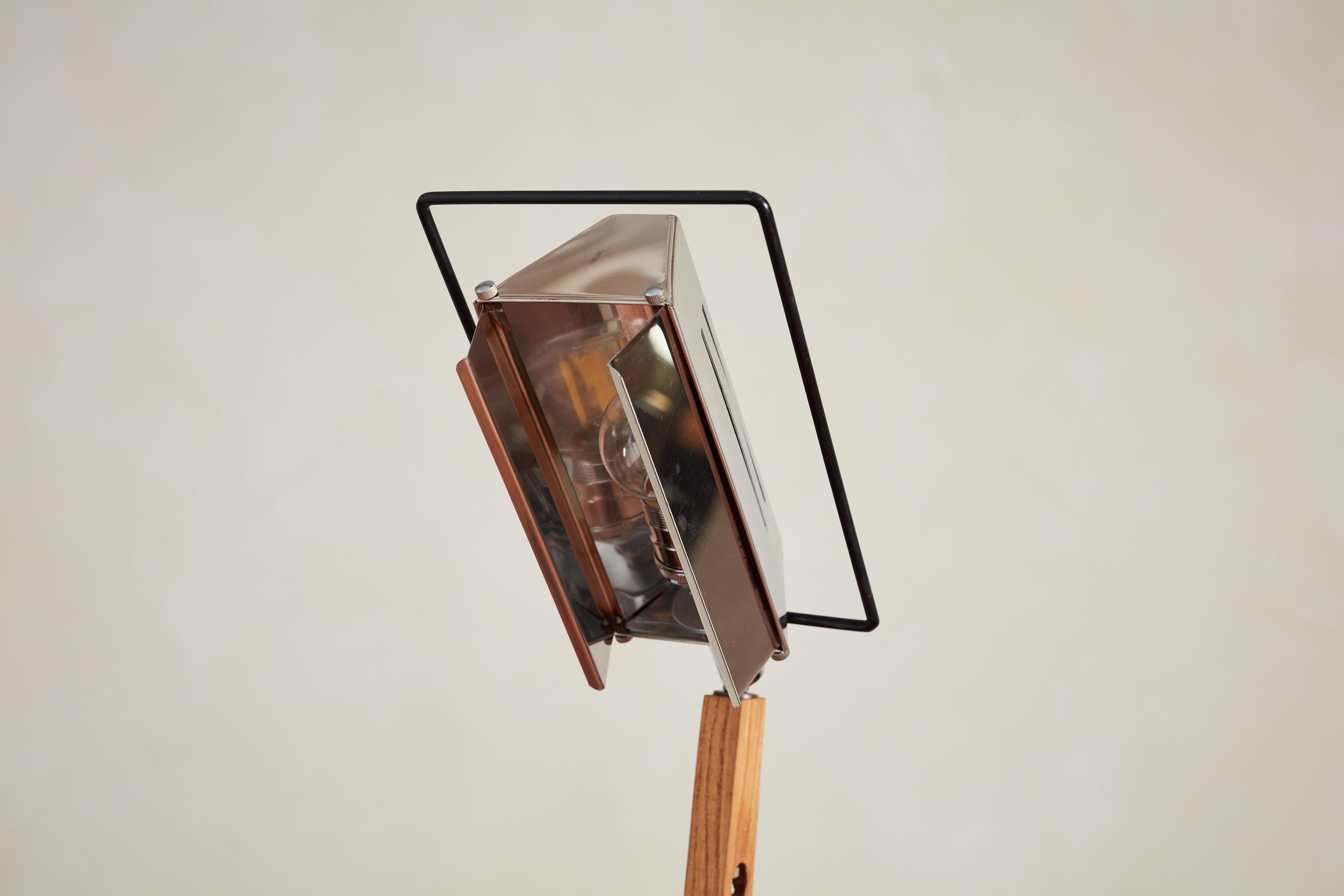 Lampada da terra in Wood con base in travertino in vendita 10
