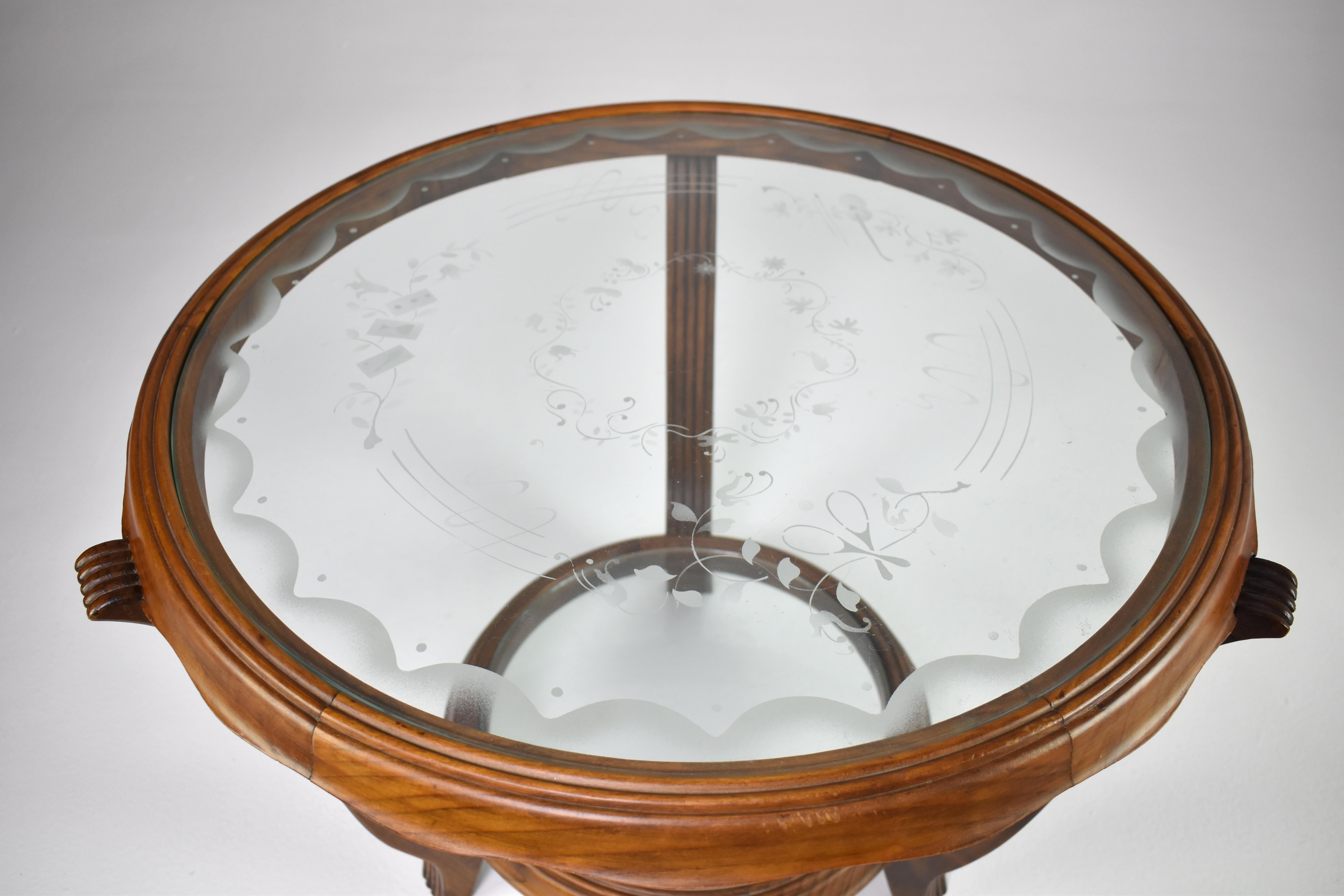 Italian Wood & Glass Coffee Table Attributed to Paolo buffa, 1940-50s In Good Condition In Paris, FR