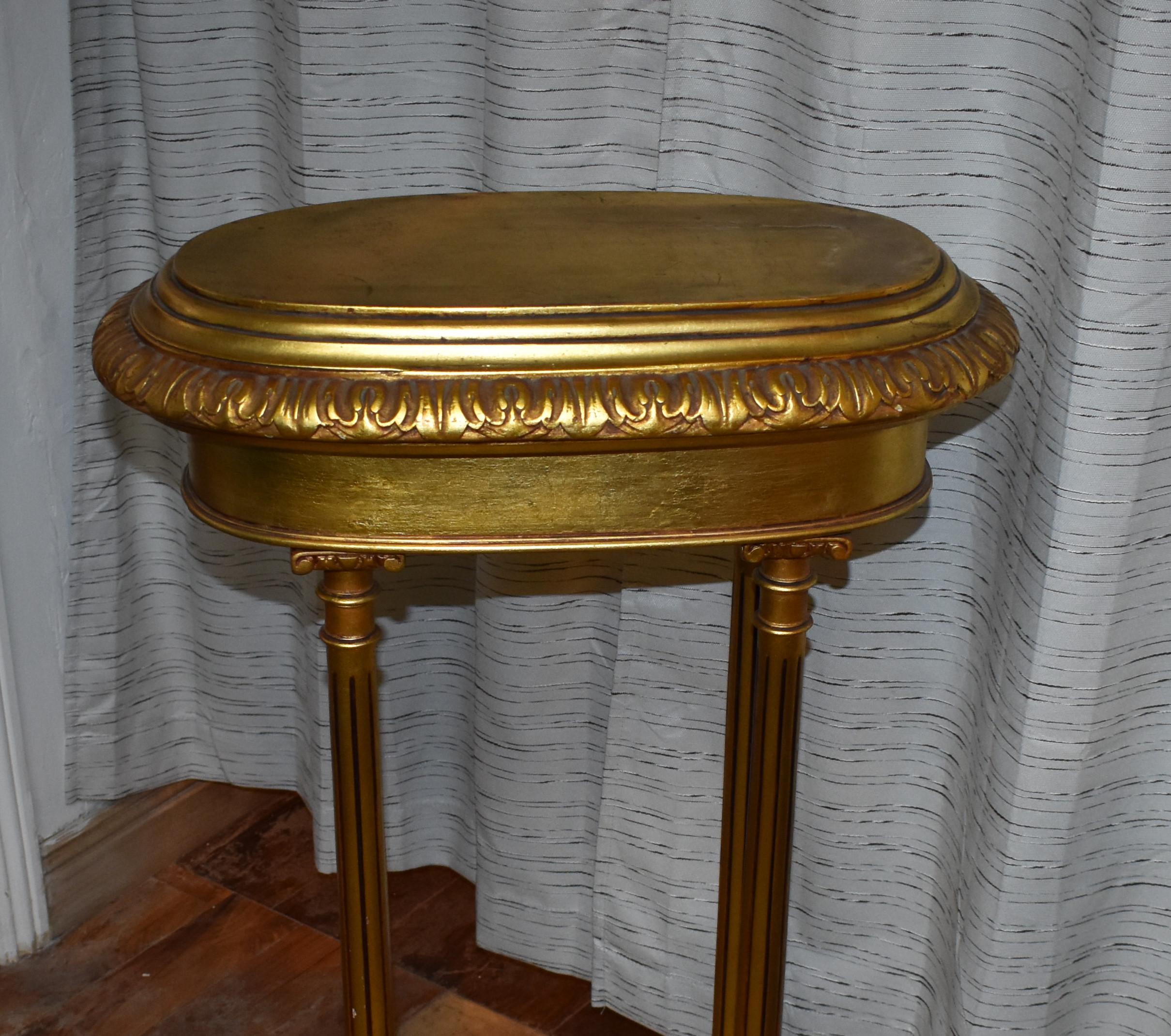 Louis XVI Italian Wood Pedestal  For Sale