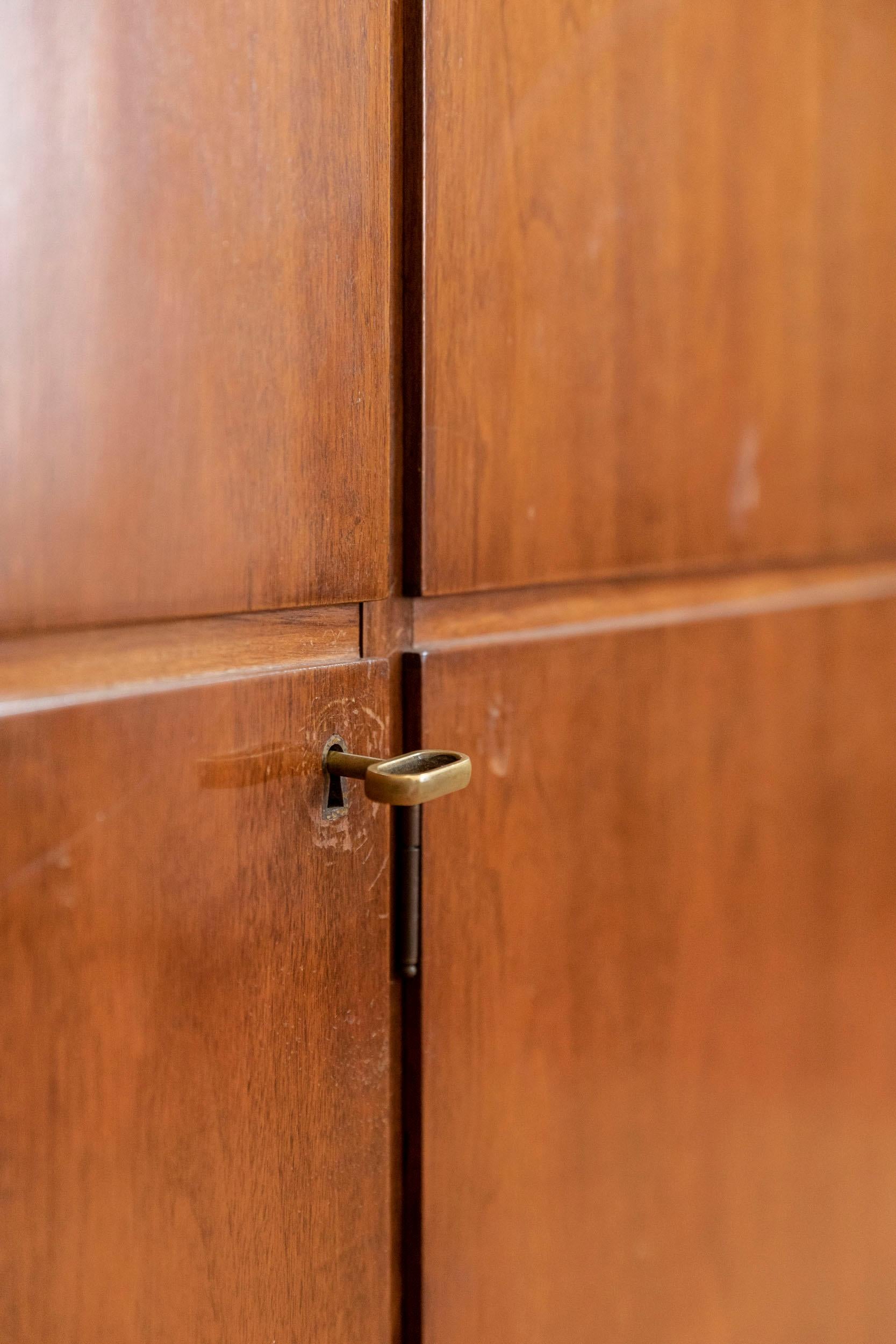 Mid-20th Century Italian Wood Wardrobe Attributed to Paolo Buffa, Italy, 1950