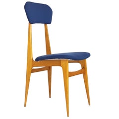 Sedia da ufficio/da salotto italiana in legno e tessuto blu del Medioevo