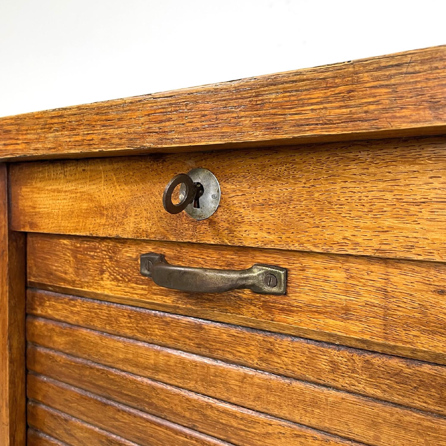Italian wooden archive cabinet with a shutter opening and metal handle, 1940s For Sale 3