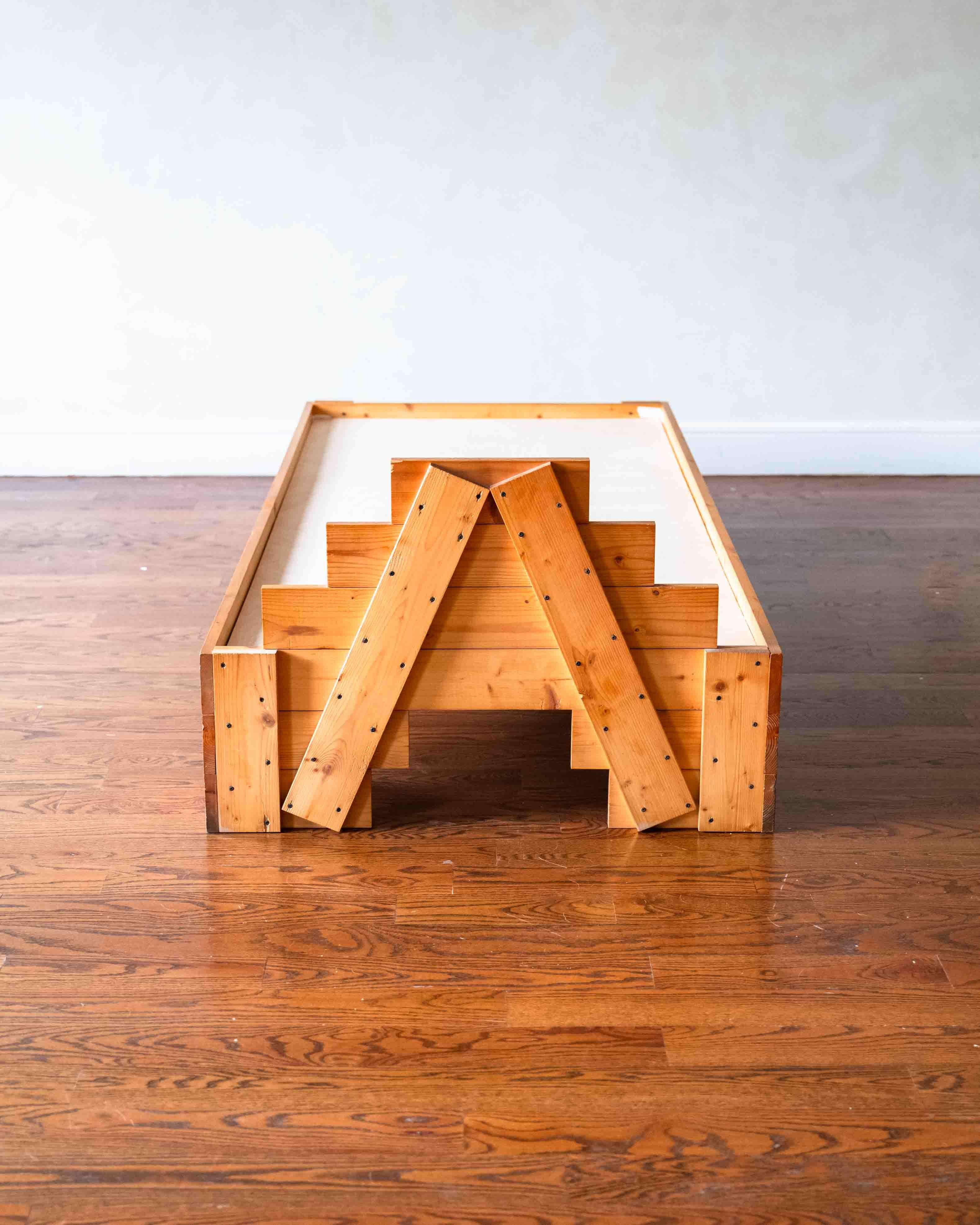 Lit en bois italien par Enzo Mari, 1970 en vente 1