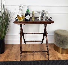 Table de service pliante italienne en bois et laiton Butlers Tray Stand