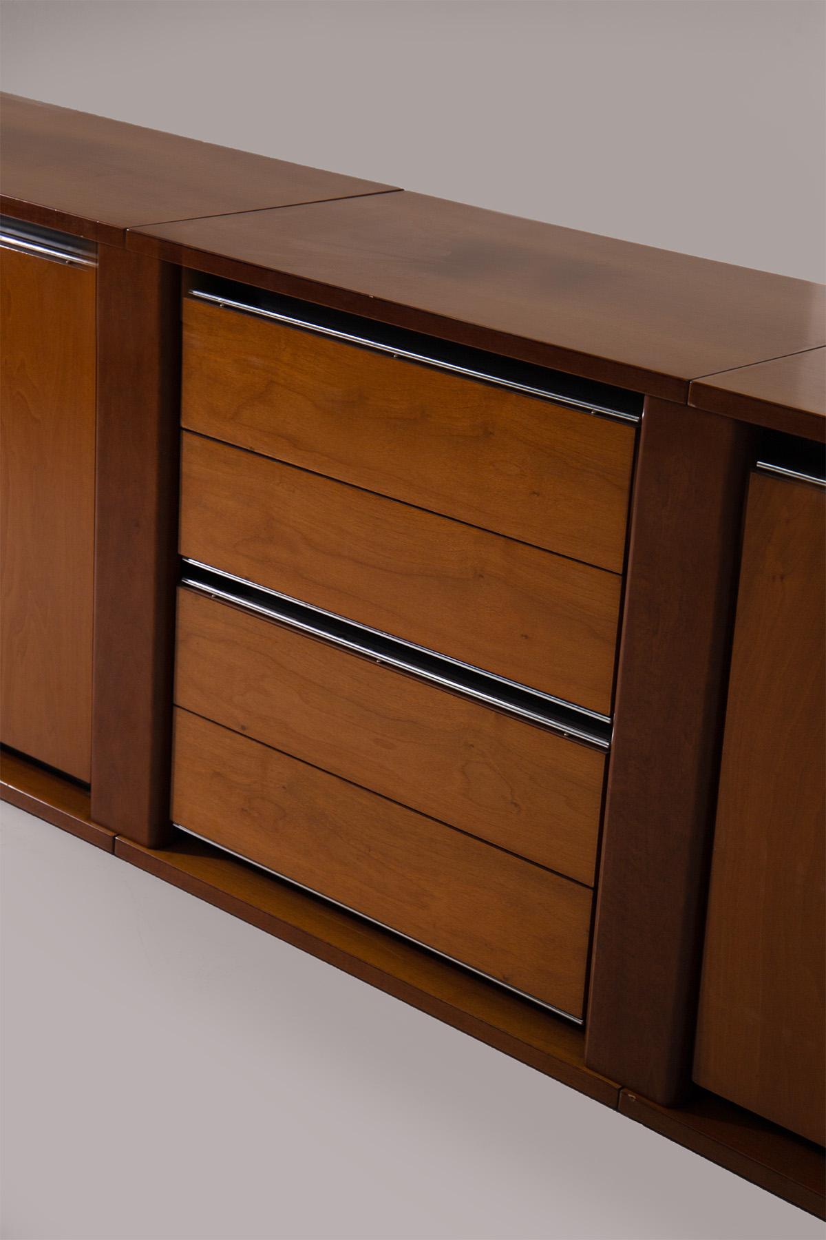 Italian wooden crafted sideboard in vendita 5