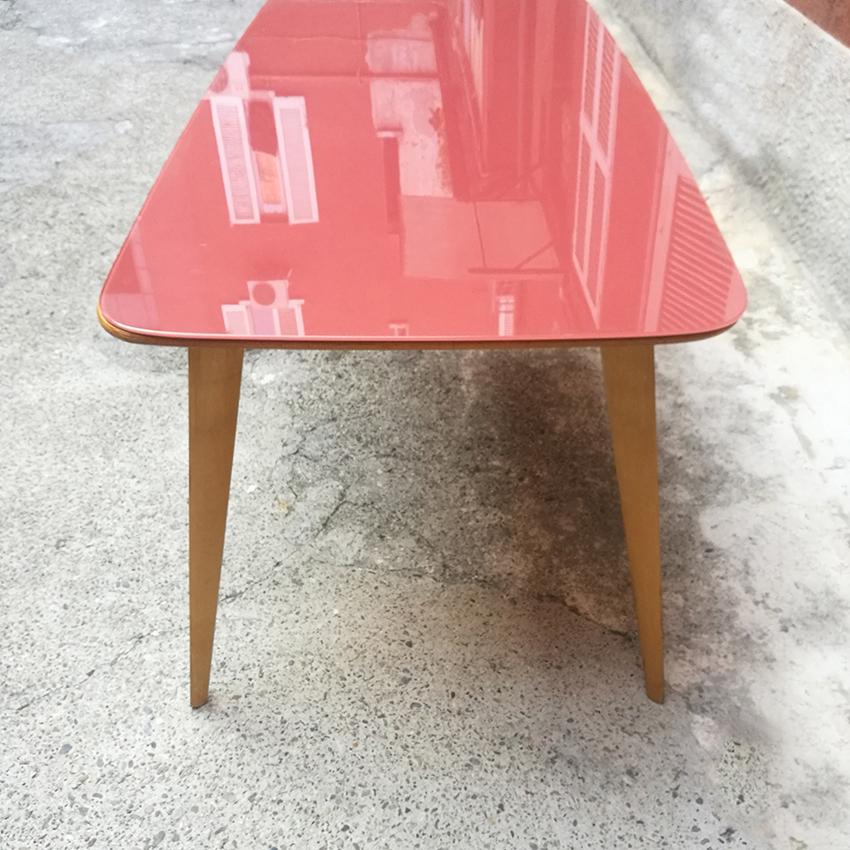 Italian Wooden Dining Table with Pink Glass Top, 1960s In Good Condition In MIlano, IT