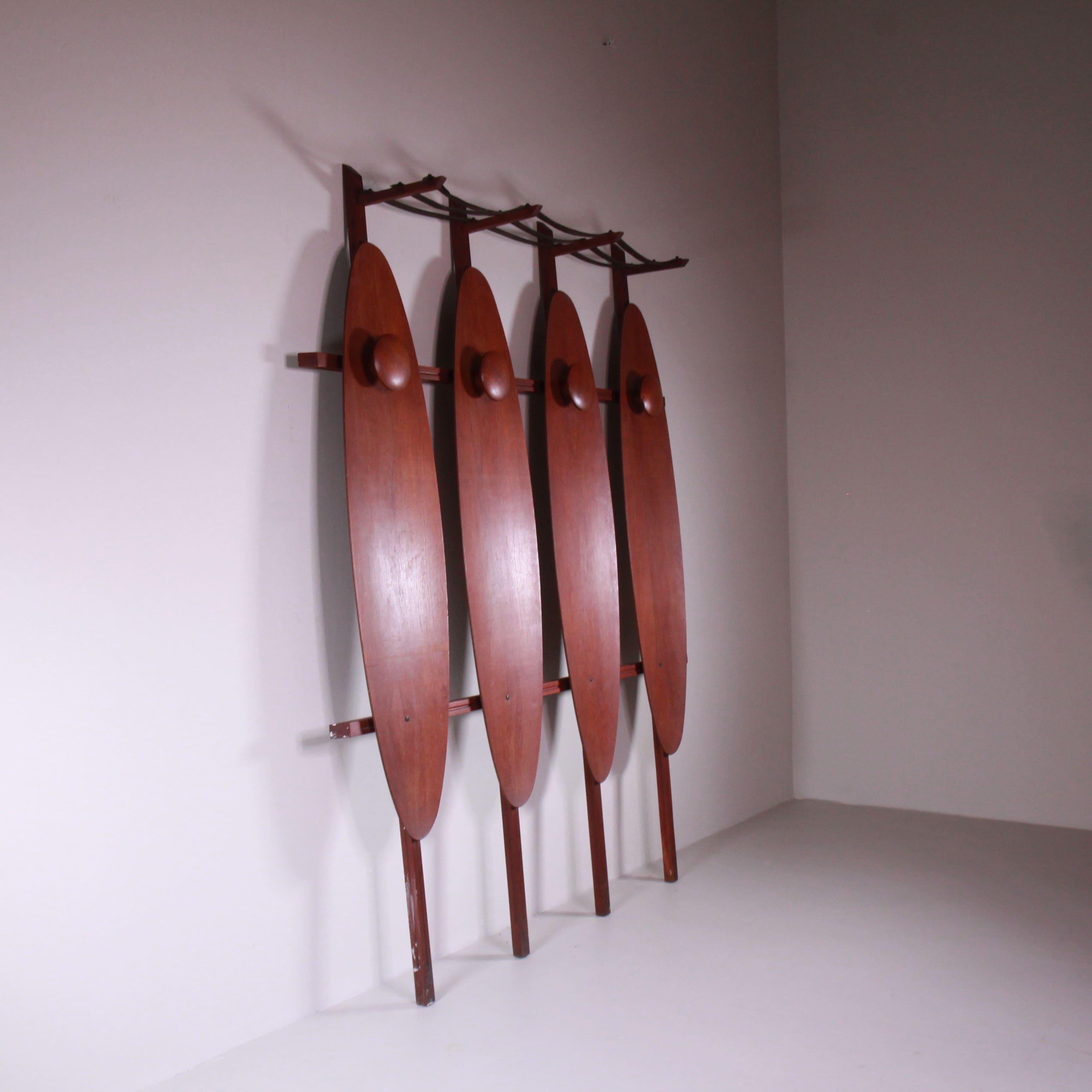 Italian Wooden Hat Stand In Good Condition For Sale In Milano, Lombardia
