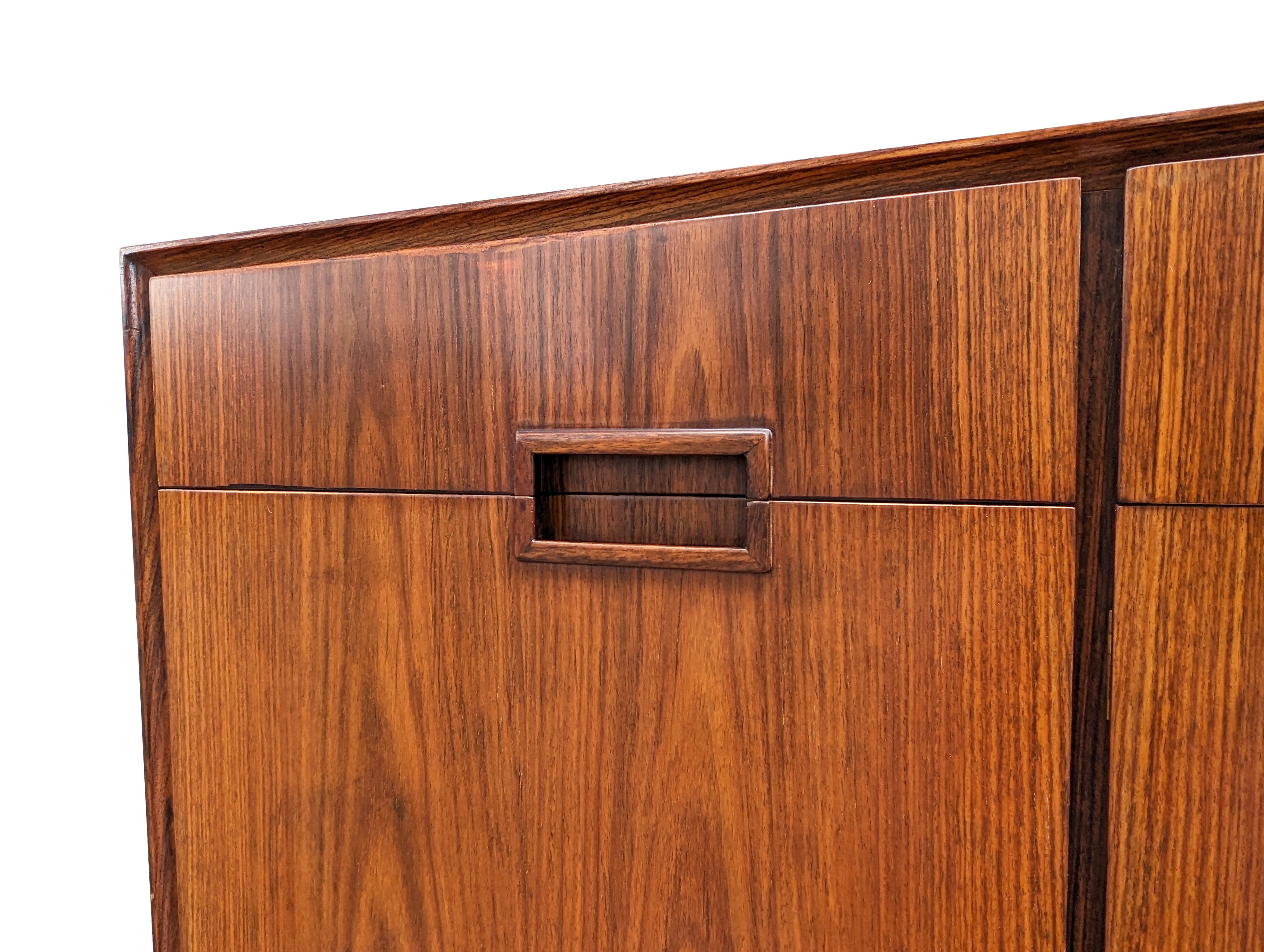 Italian Wooden Mid Century Modern Sideboards in the style of Dassi, set of 2 For Sale 1