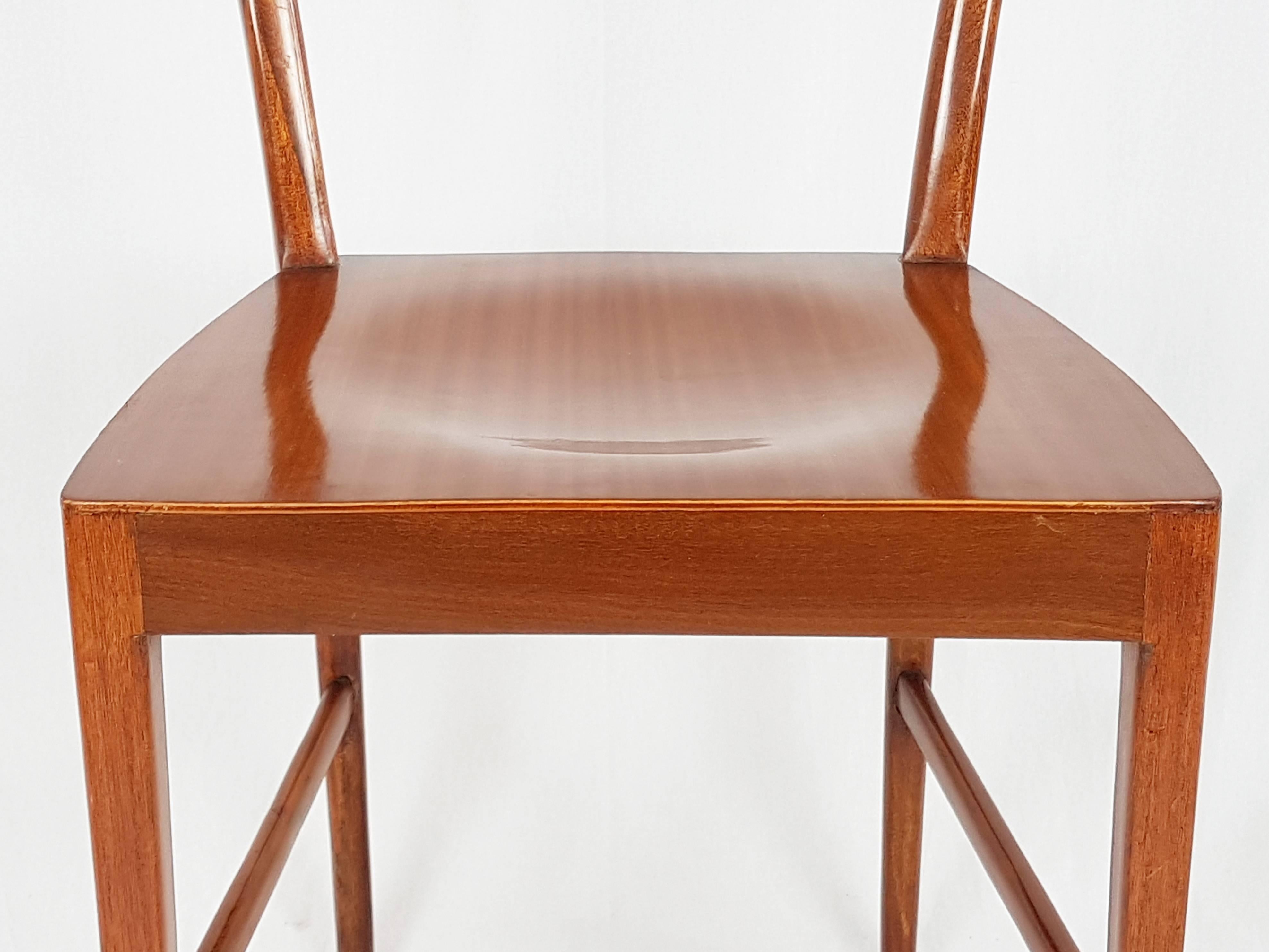 Italian Wooden Midcentury Dining Chairs with Sculptural Backrest, Set of Six In Good Condition In Varese, Lombardia