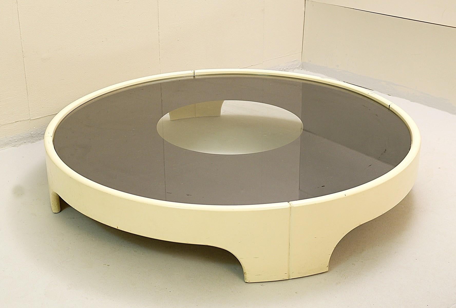 Italian wooden round coffee table with glass silvered top by Tito Agnoli for Cinova, 1960s.