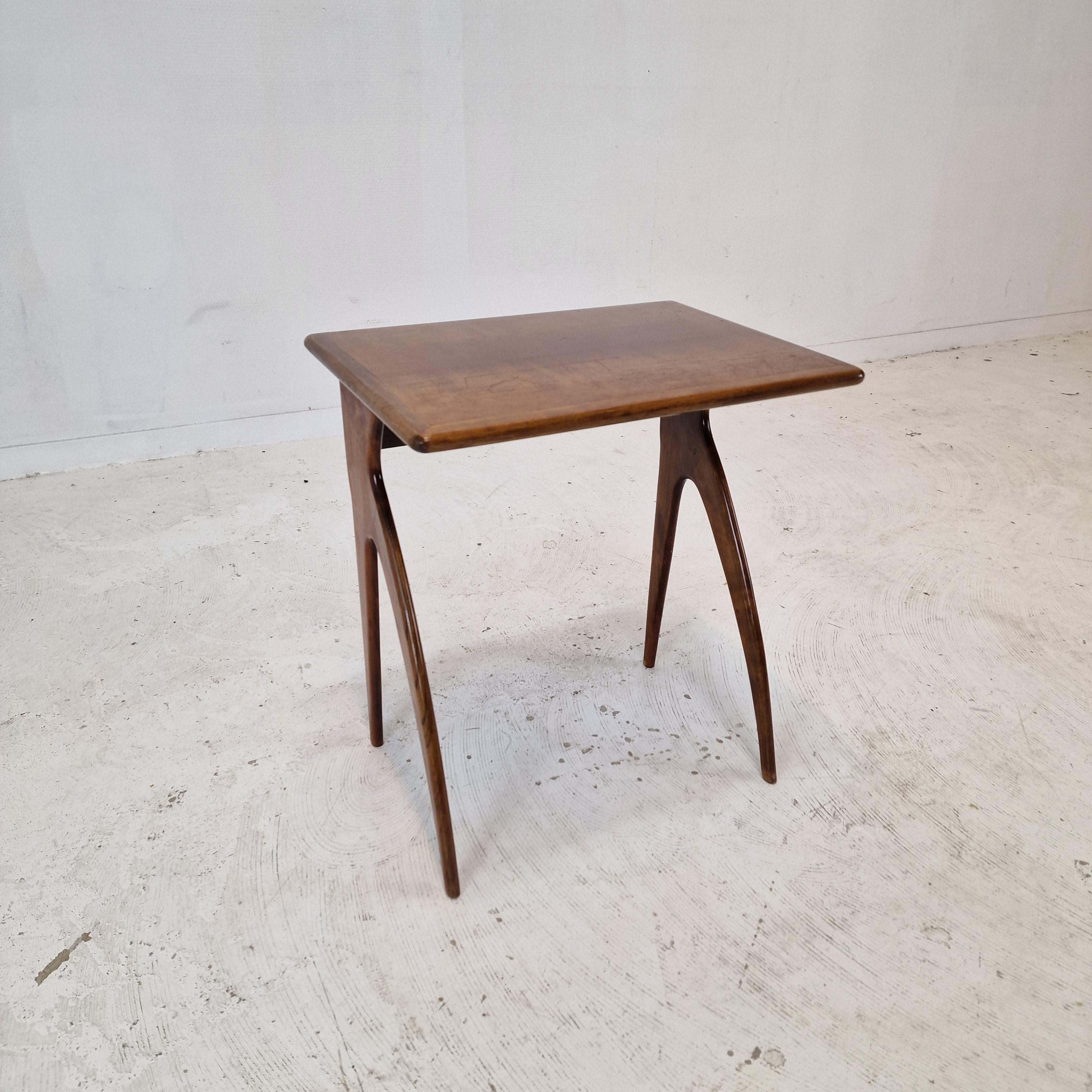 Hand-Crafted Italian Wooden Side Table, 1930s For Sale