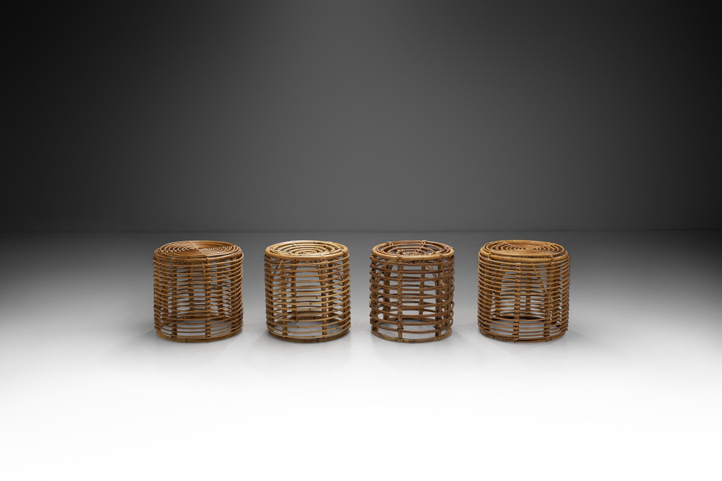 Italian Woven Bamboo and Wicker Stools in the Manner of Tito Agnoli, Italy 1960s In Good Condition In Utrecht, NL