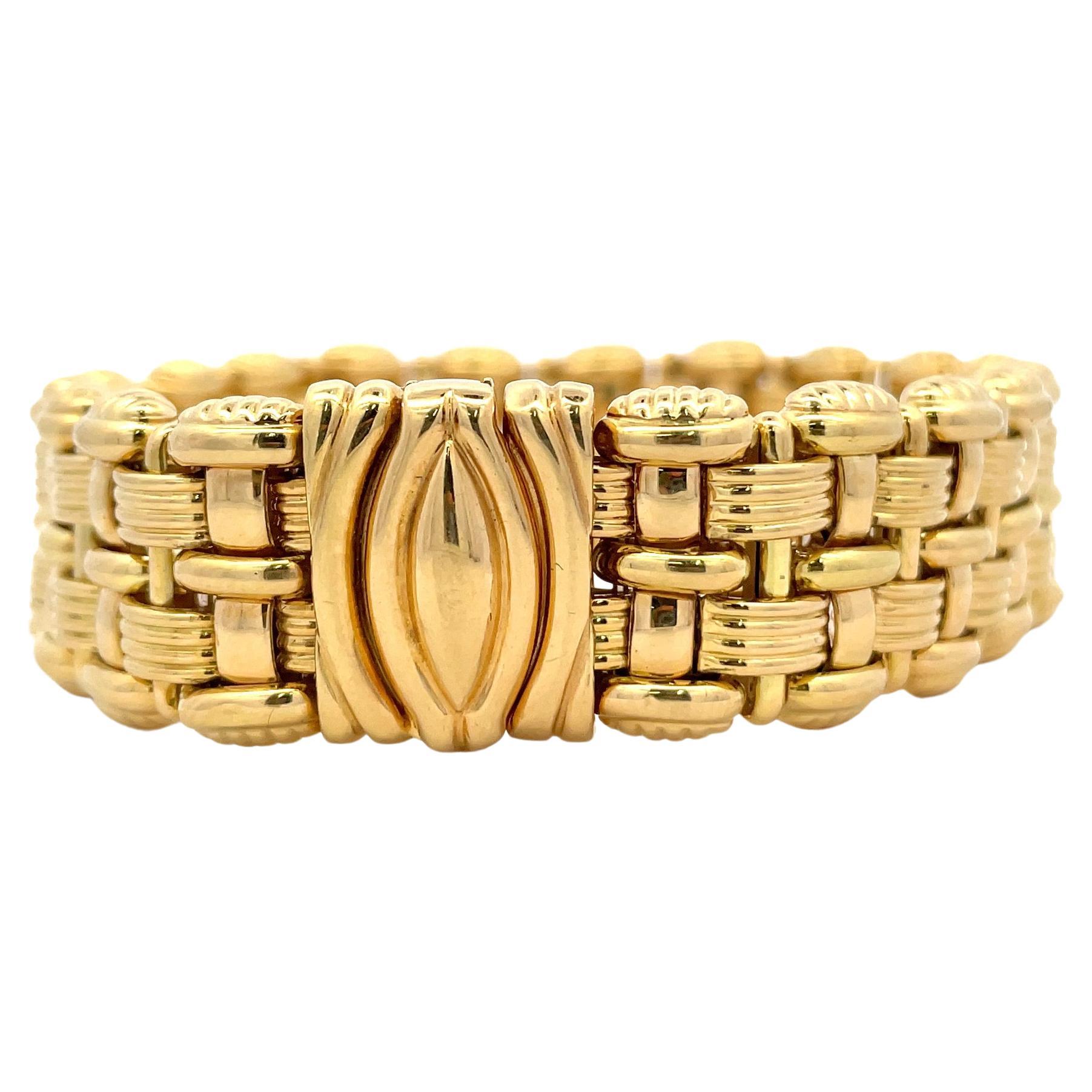 Italienisches gewebtes Armband aus 18 Karat Gelbgold, 47.1 Gramm, OTC-Designer Damen im Angebot