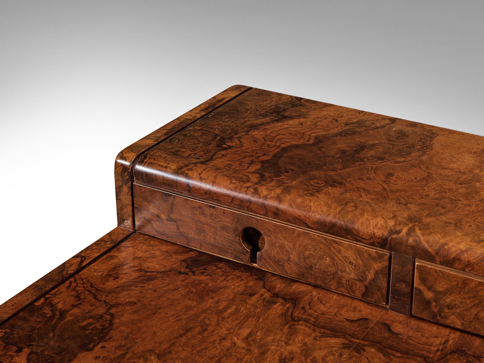 Italian Writing Desk in Walnut Burl with Tubular Chrome Base In Good Condition In Waalwijk, NL