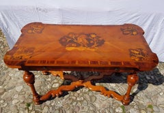 Italian Writing Desk Table, Venice, 17th Century, Venetian Walnut Wood Inlay