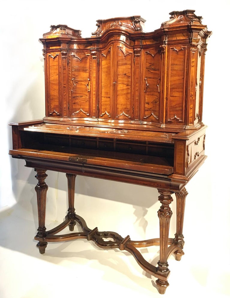 Italian Writing Desk with Upper Milan, circa 1730 For Sale at