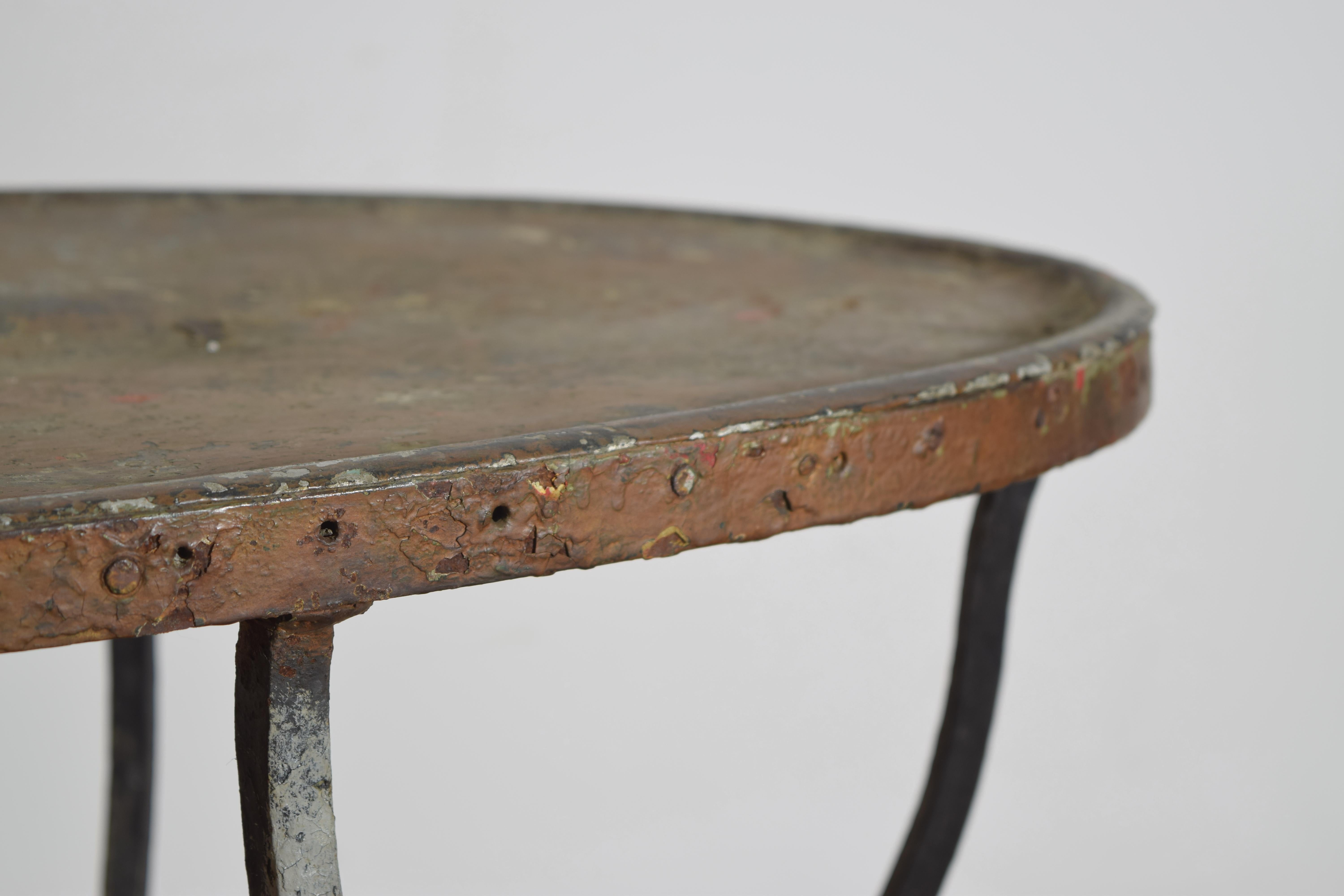 Mid-20th Century Italian Wrought Iron and Copper Elliptical-Shaped Coffee Table, ca. 1930's For Sale