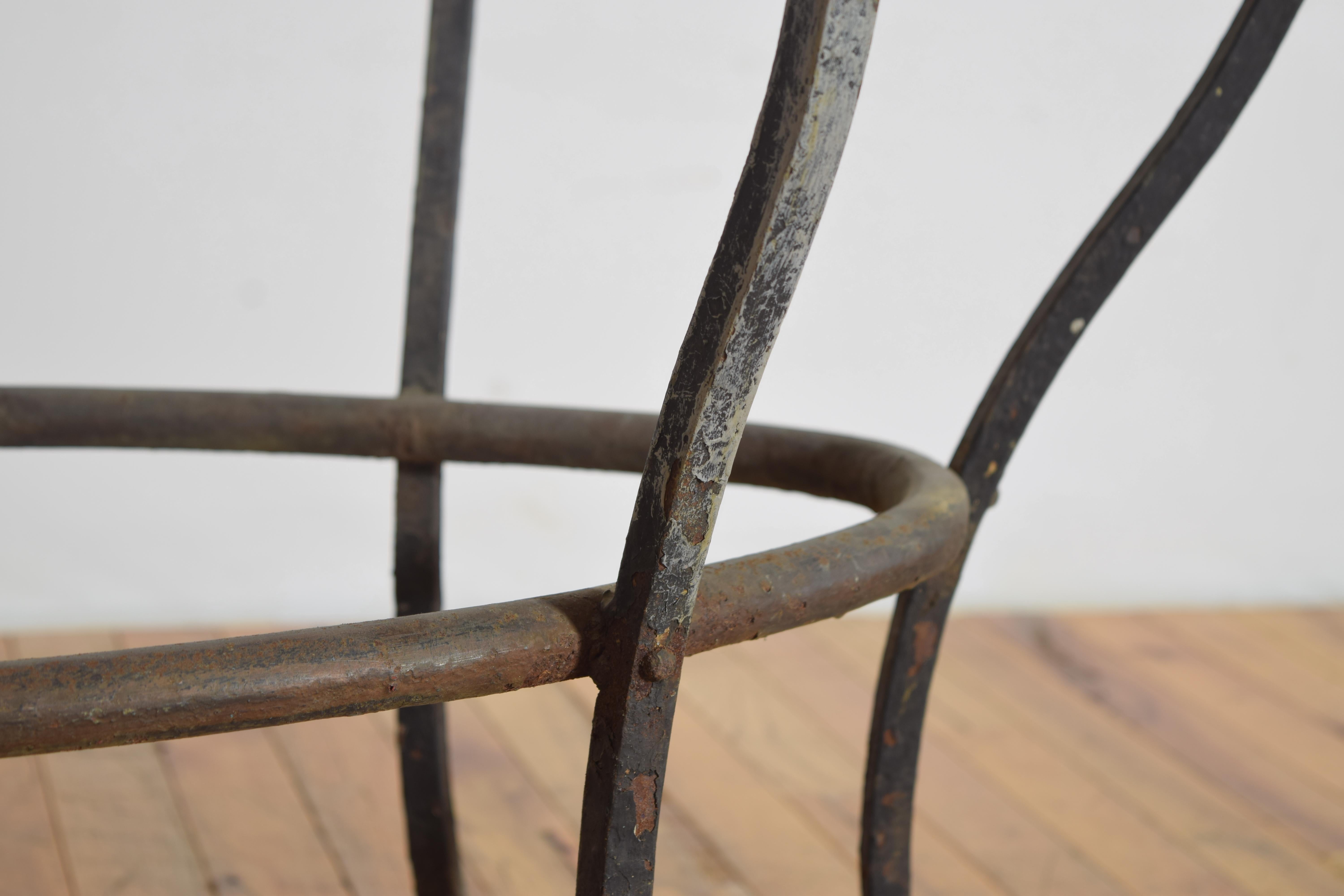 Italian Wrought Iron and Copper Elliptical-Shaped Coffee Table, ca. 1930's For Sale 2